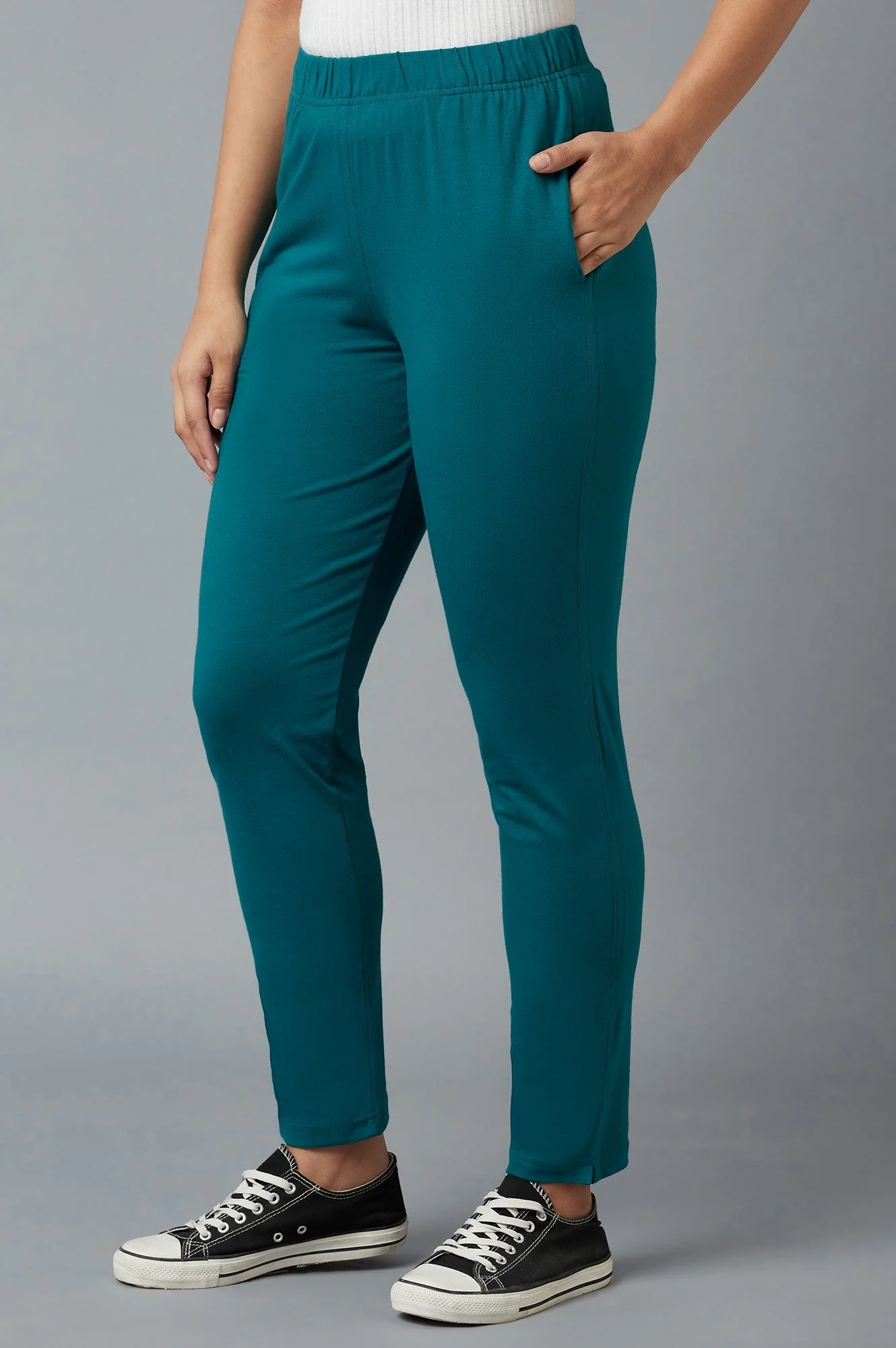 Teal Green Solid Regular Fit Cotton Pants with Elasticated Waist - Image 3