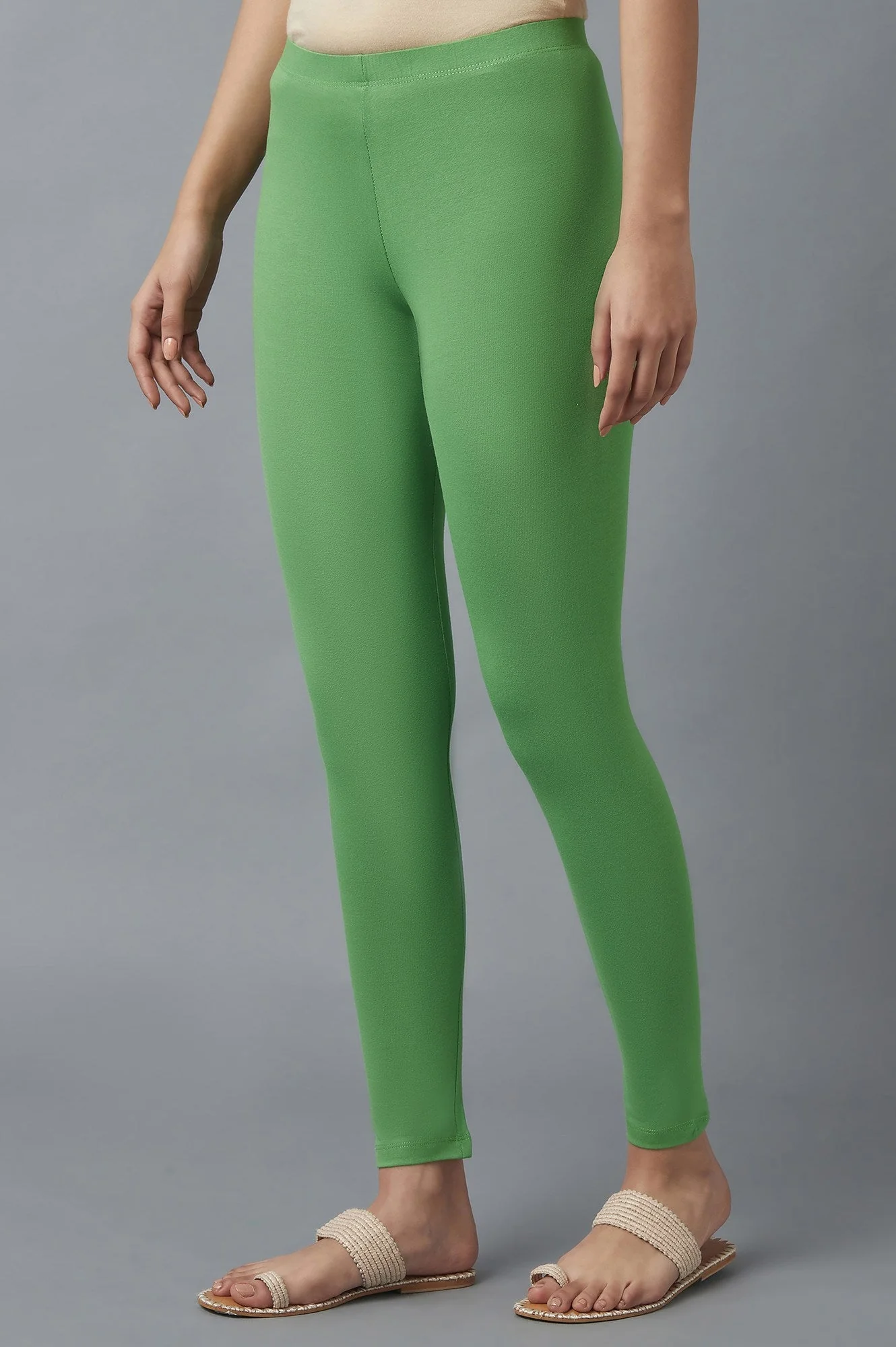 Green Solid Skinny Fit Cotton Tights With Elasticated Waist - Image 3