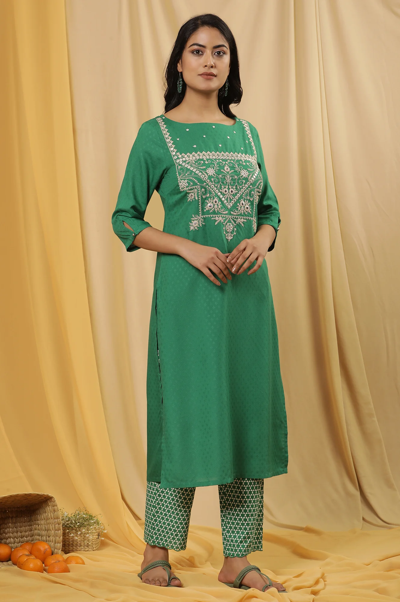 Green Dori Embroidered Straight Kurta - Image 5