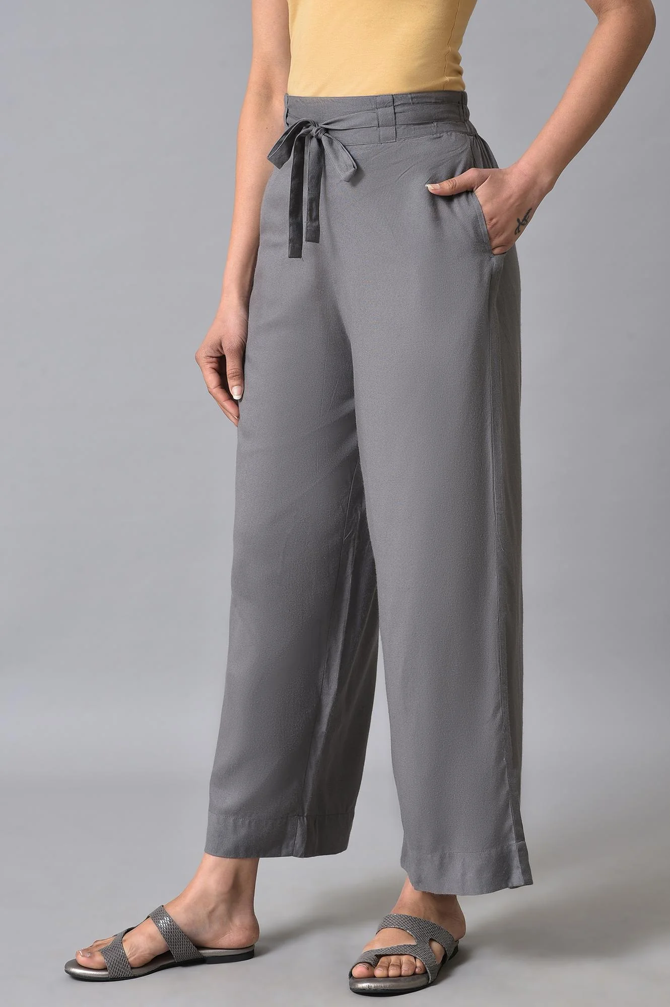 Grey Solid Flared Cotton Palazzo With Elasticated Waist - Image 3