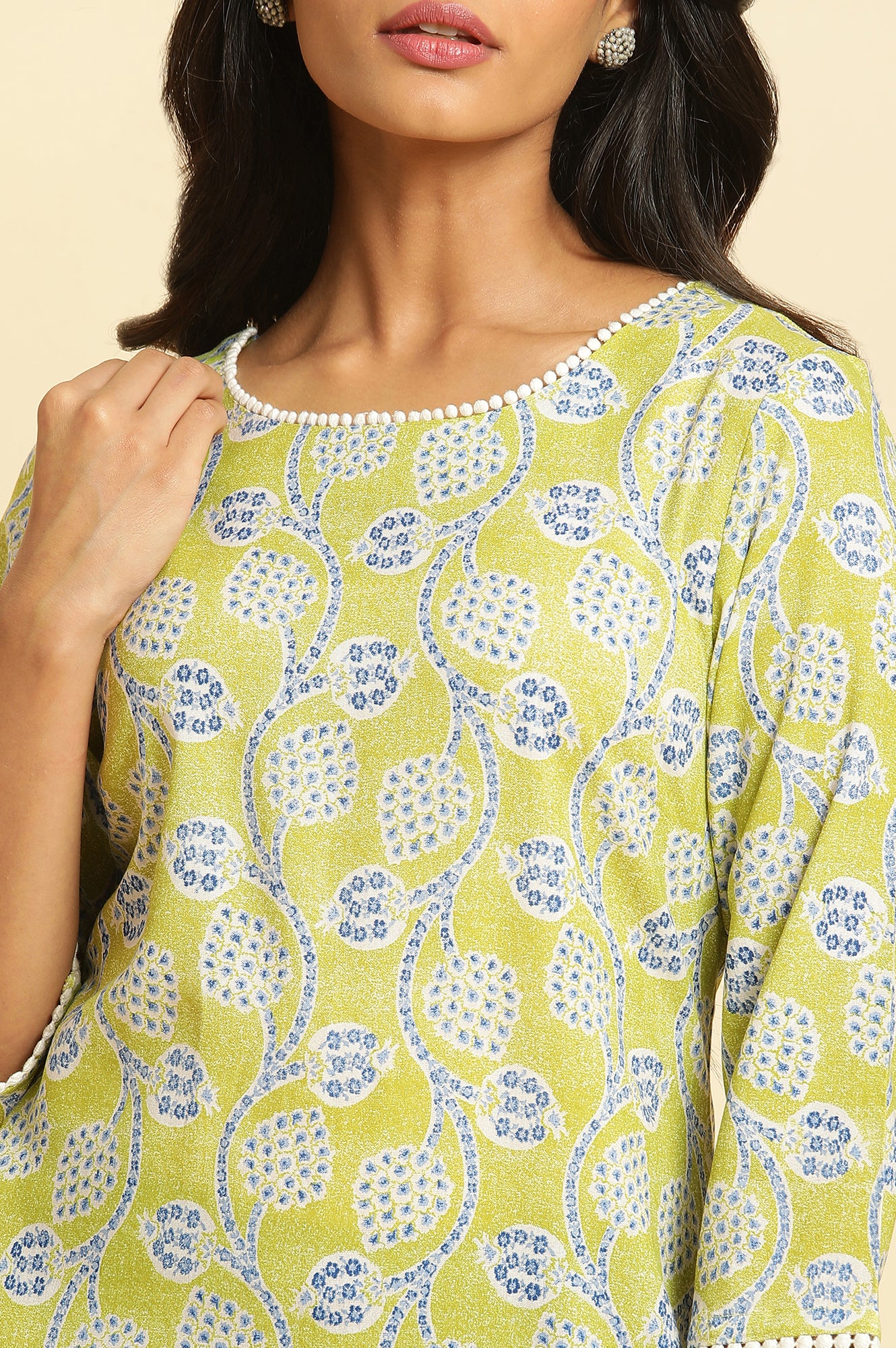 Green Floral Printed Straight Kurta - Image 6