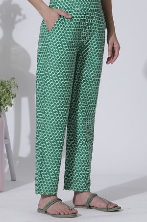 Green Floral Printed Straight Kurta, Pants With Dupatta Set - Image 9