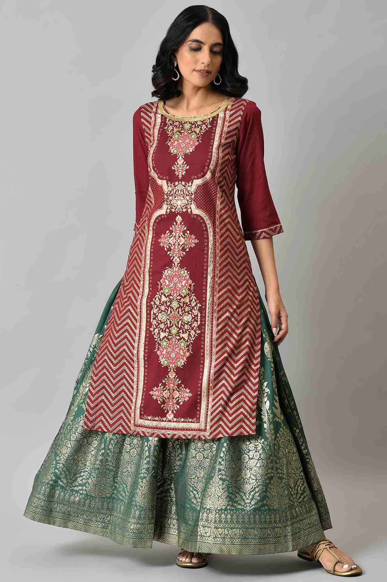 Green Floral Printed Flared Woven Skirt With Elasticated Waist - Image 5