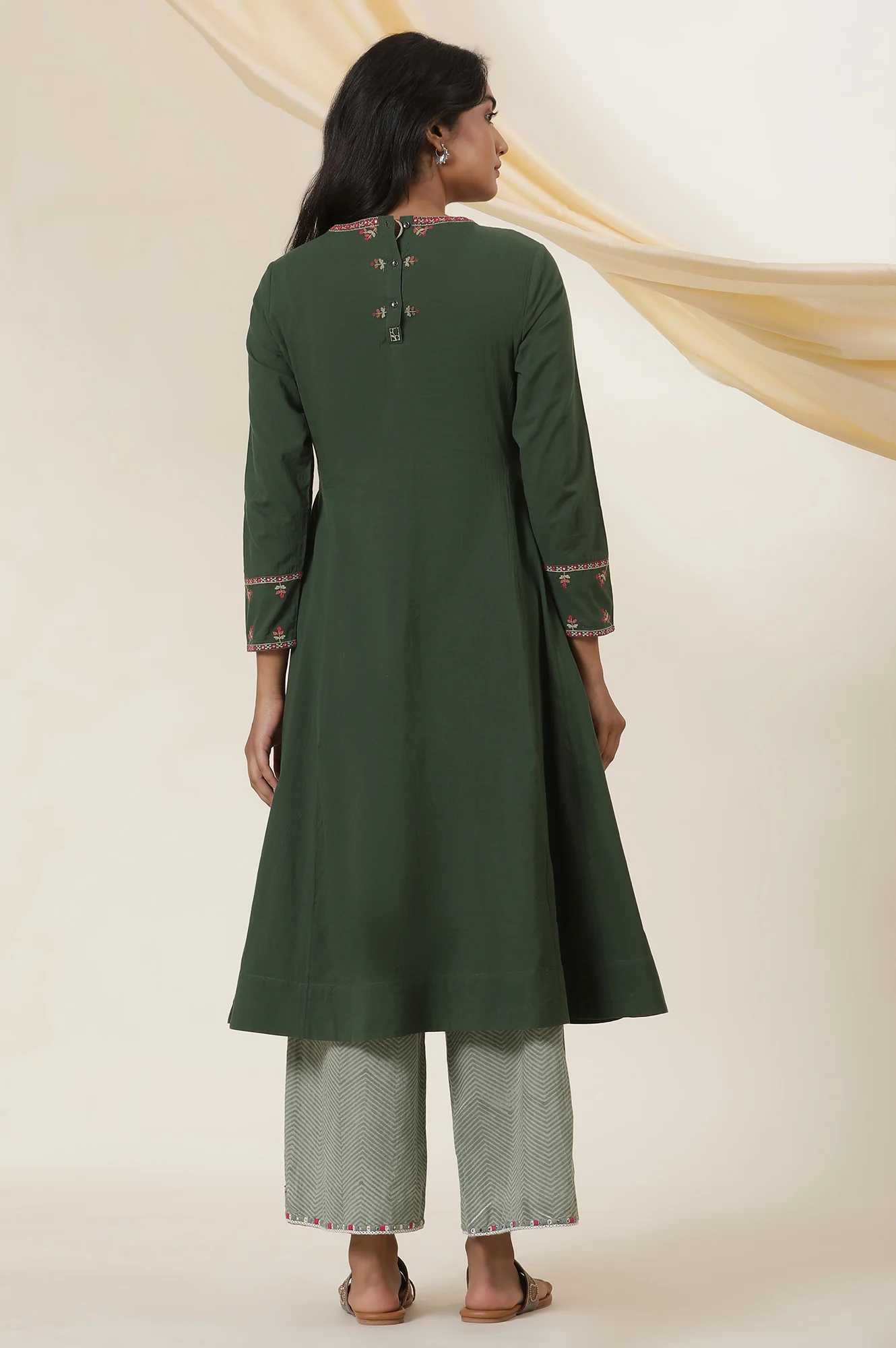 Green Yoke Embroidery Flared Kurta In Cotton Voile - Image 4