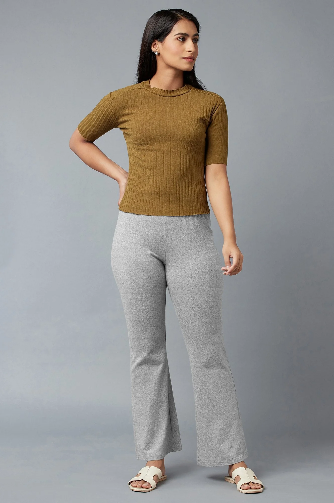 Grey Solid Flared Cotton Pants With Slip On Closure - Image 10