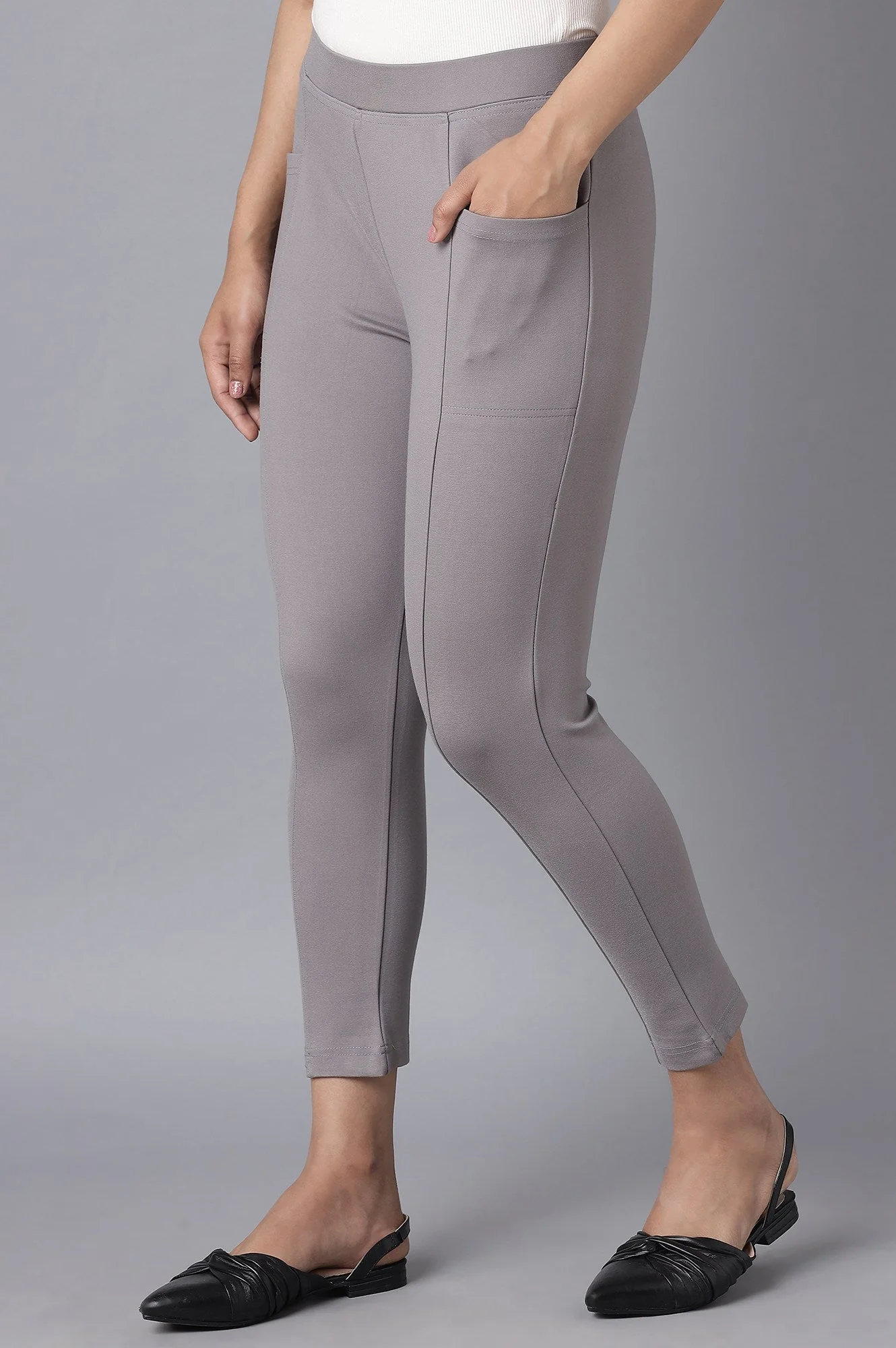 Grey Solid Straight Fit Yoga Tights With Elasticated Waist - Image 3