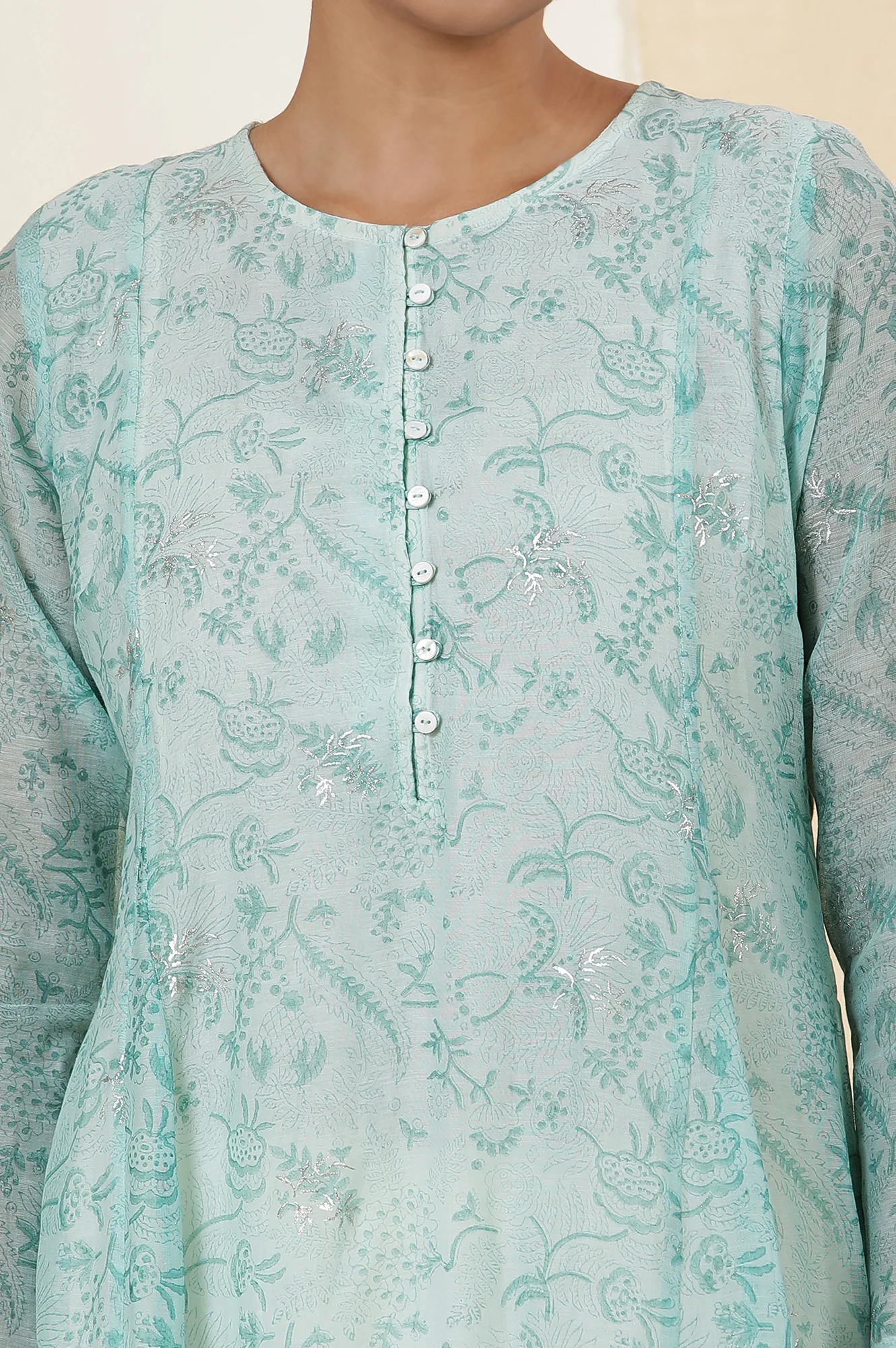 Light Green Block Printed A-Line Cotton Silk Kurta And Straight Pants Set - Image 6