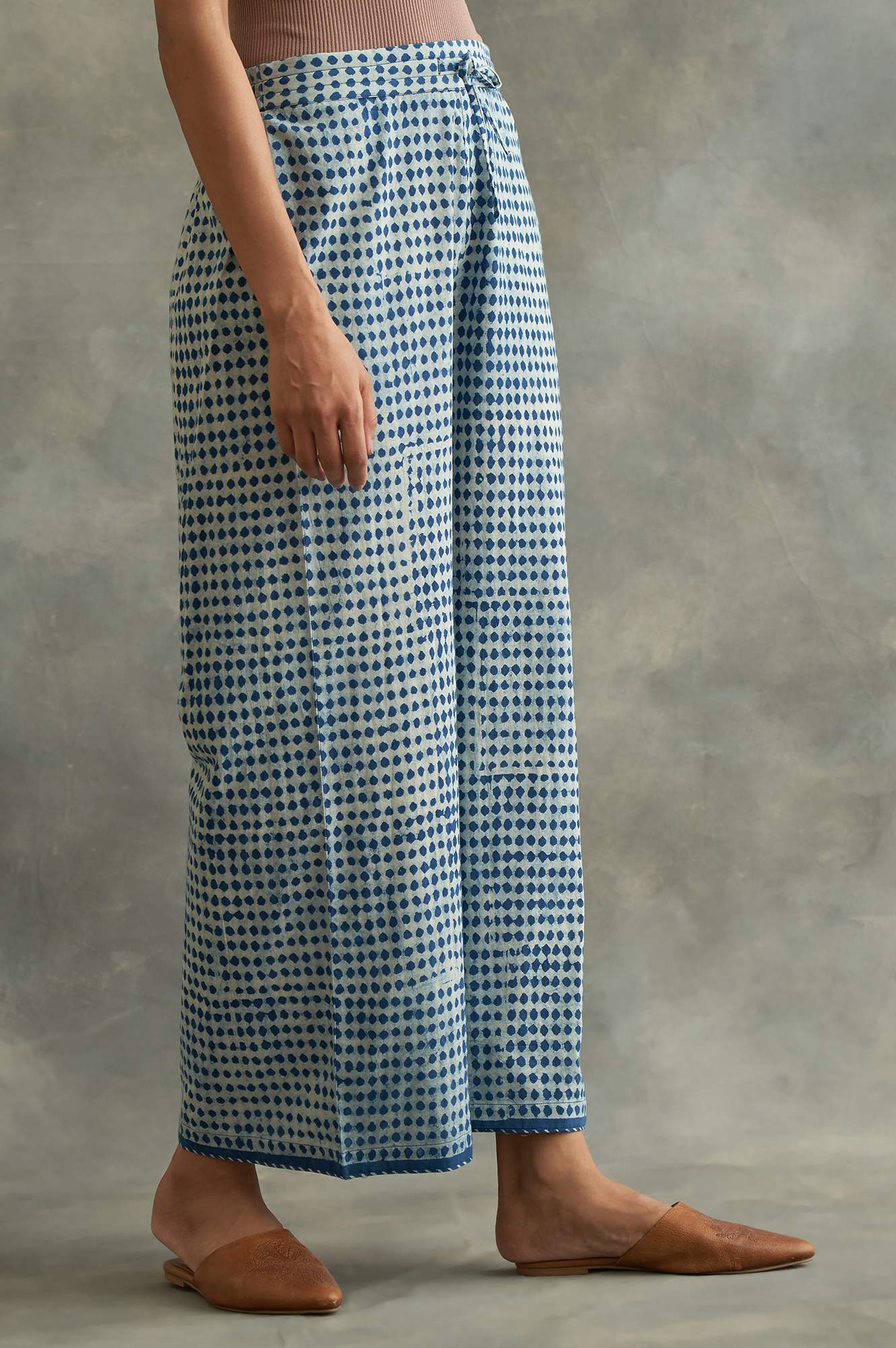 Light Grey Handblock Print Parallel Pants - Image 4