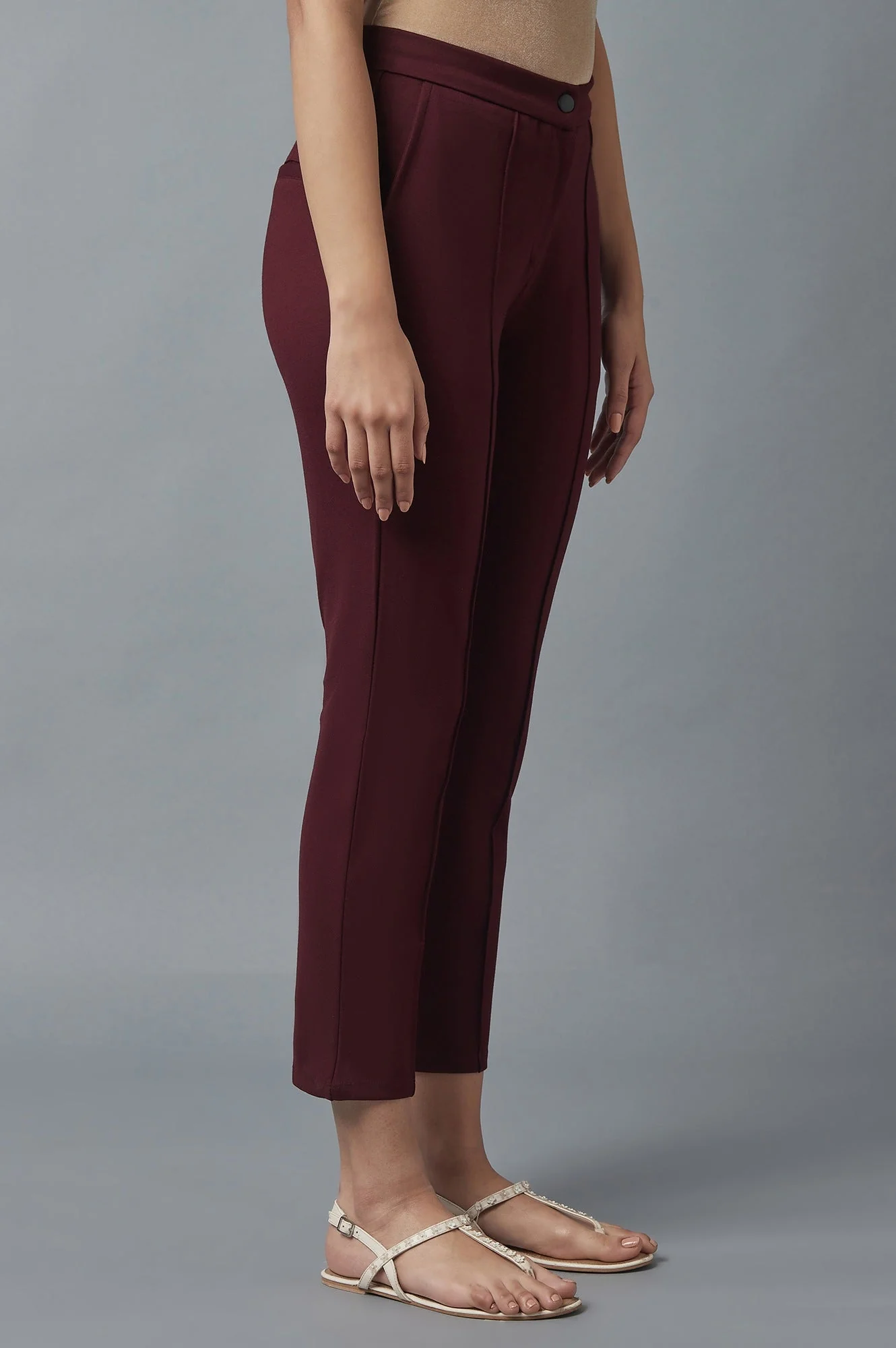 Maroon Solid Straight Fit Trousers With Pintuck Detail - Image 4