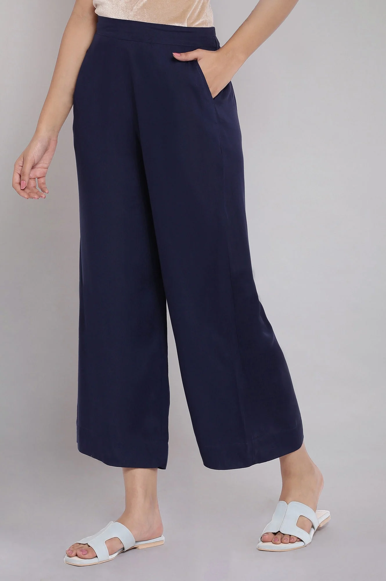 Navy Blue Solid Straight Fit Tencel Palazzo With Elasticated Waist - Image 3