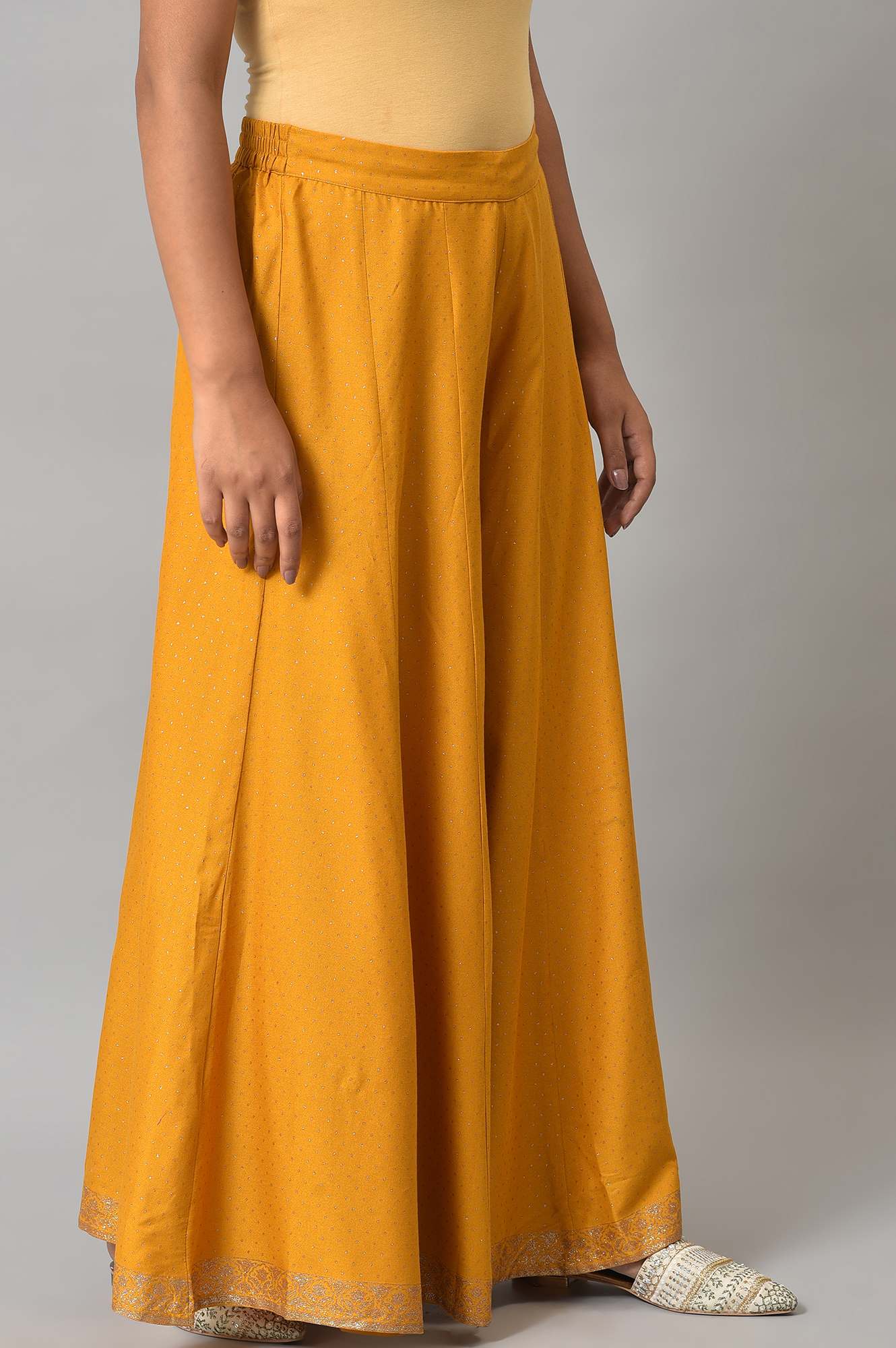 Mustard Glitter Printed Culottes - Image 4
