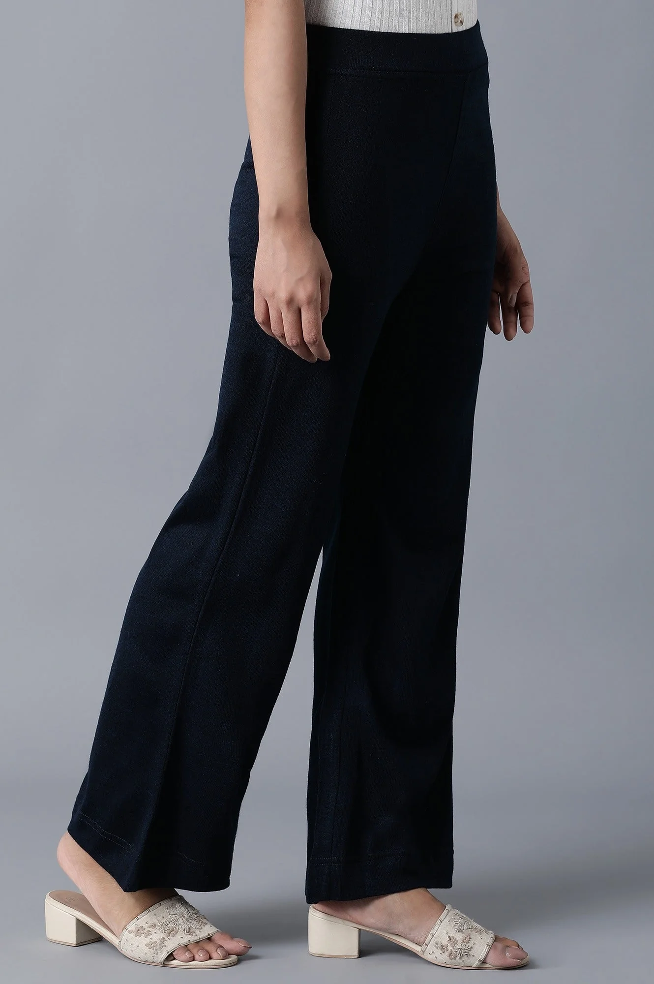 Navy Blue Solid Straight Fit Palazzo With Elasticated Waist - Image 4