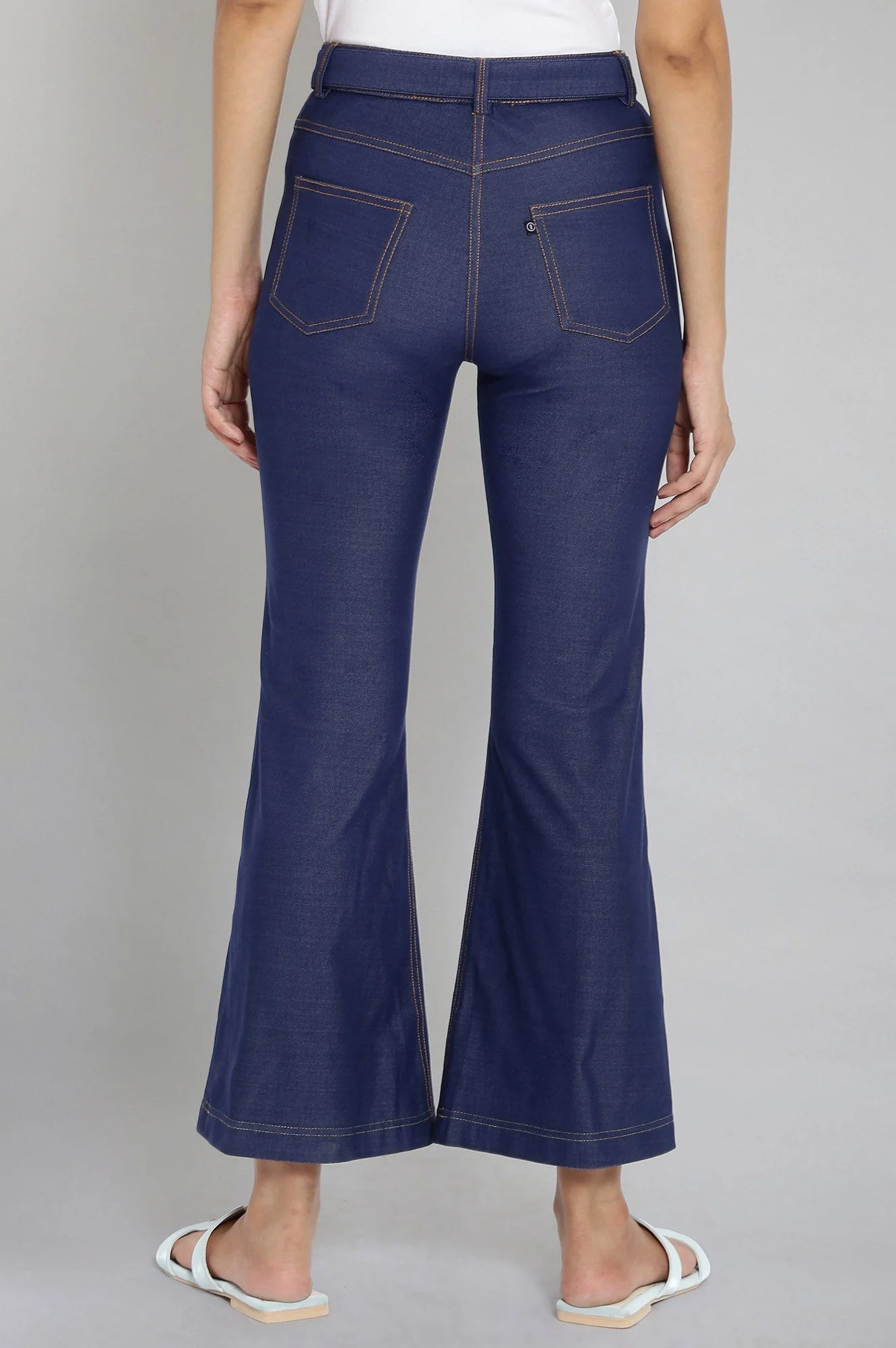 Navy Blue Solid Boot Cut Denim Pants With Waist Belt - Image 2