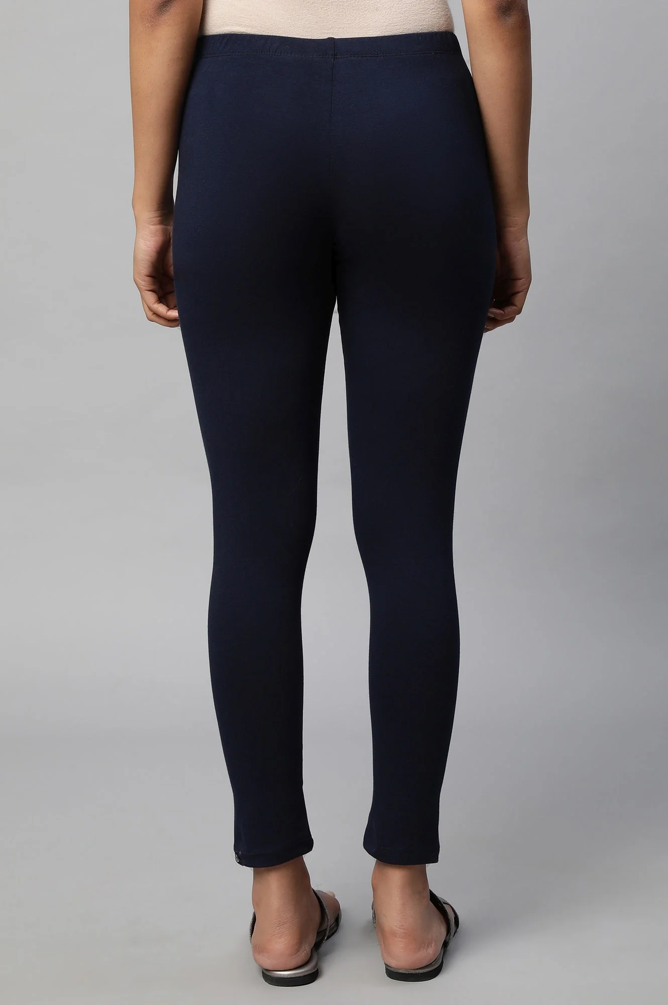 Navy Blue Solid Skinny Fit Cotton Tights With Slip On Closure - Image 2
