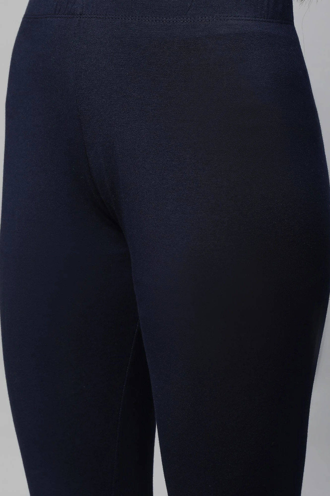 Navy Blue Solid Skinny Fit Cotton Tights With Slip On Closure - Image 6