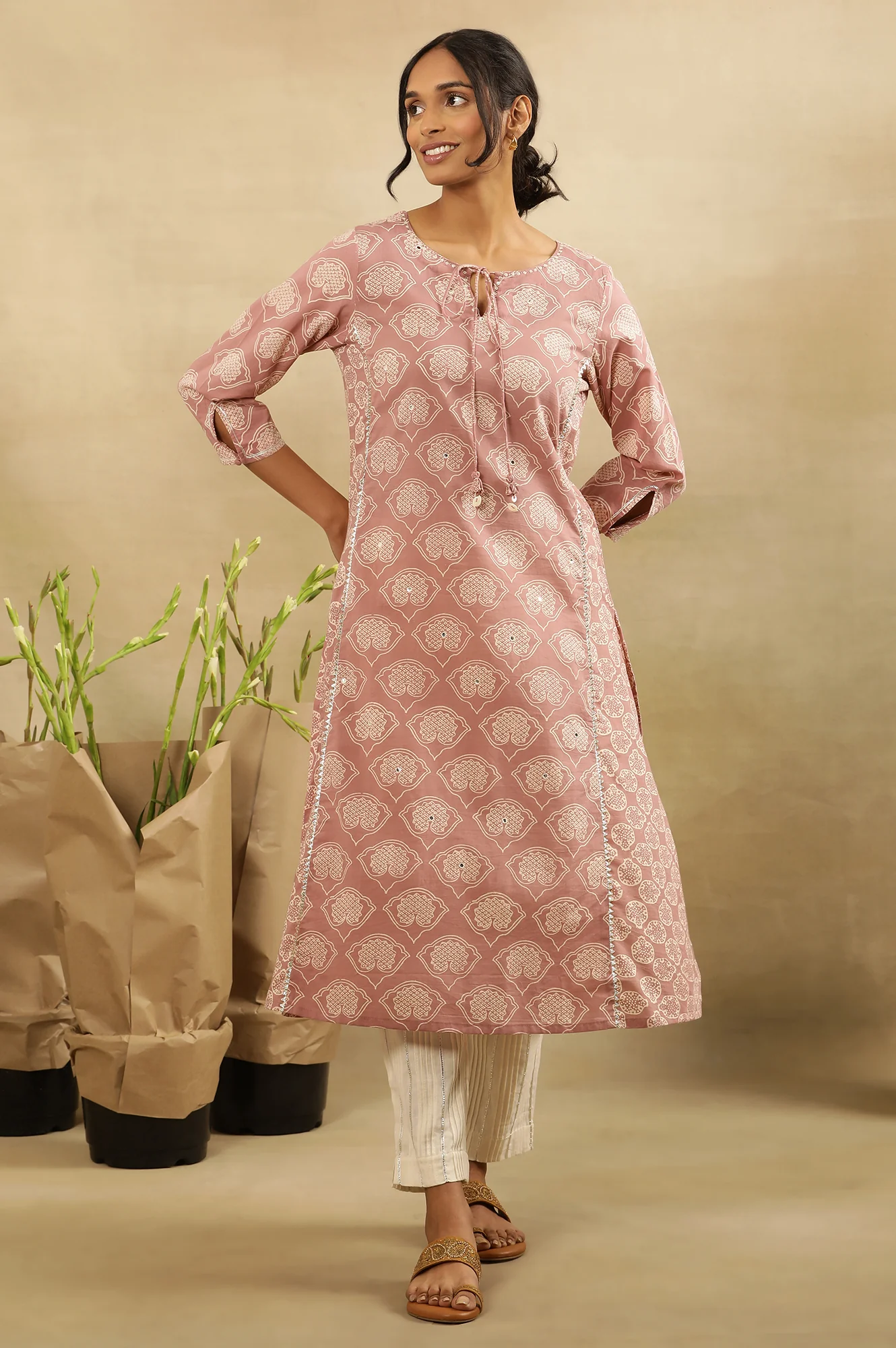 Nectar Pink Block Printed Kurta With Neck Tie-Up - Image 2