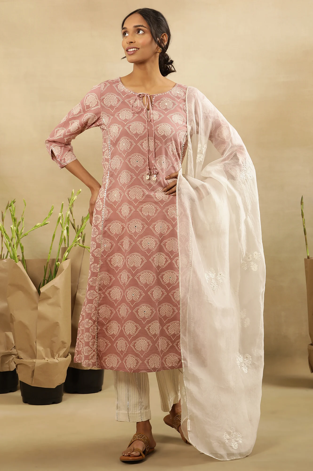 Nectar Pink Block Printed Kurta With Neck Tie-Up - Image 6