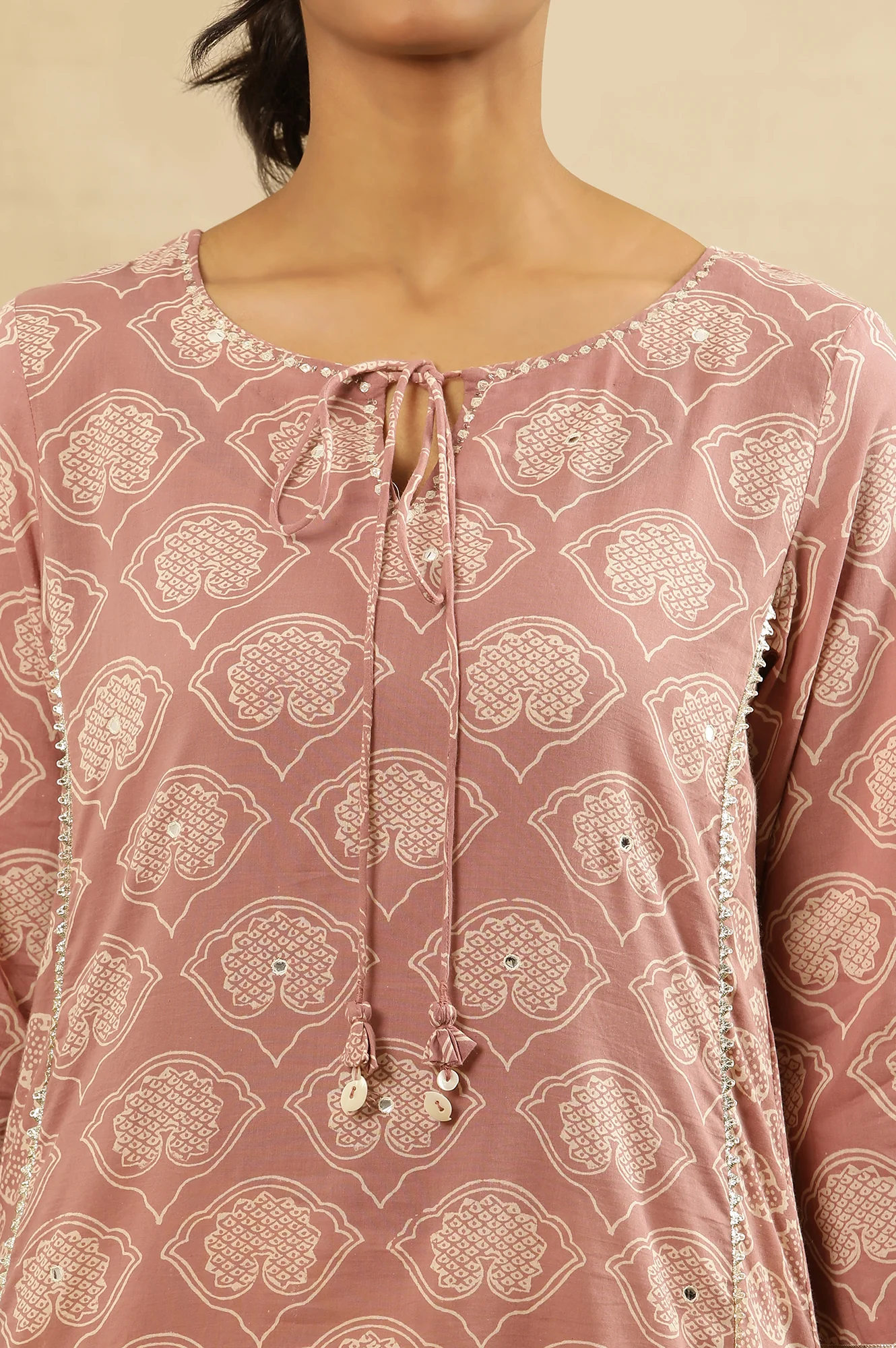 Nectar Pink Block Printed Kurta With Neck Tie-Up - Image 7
