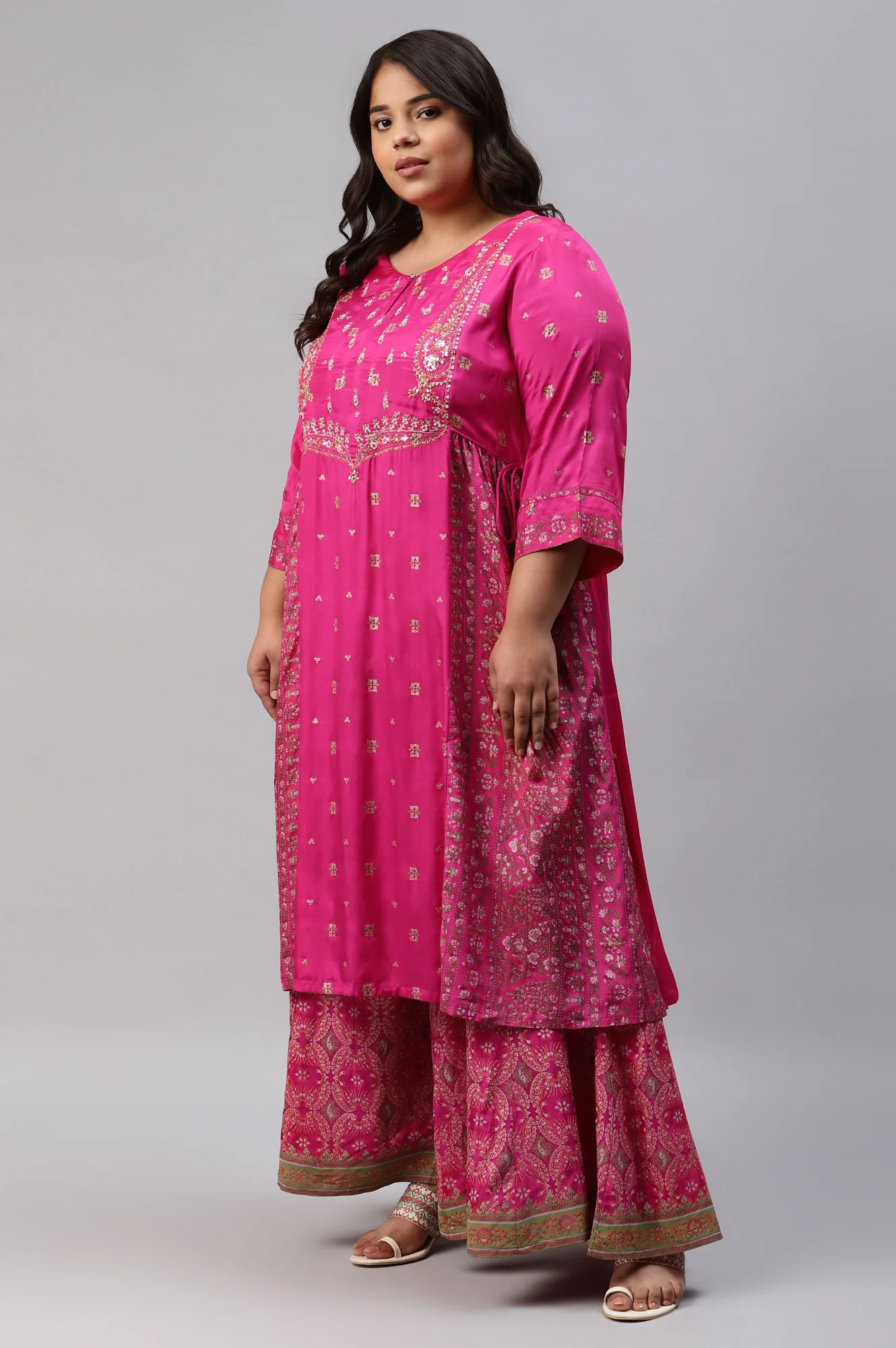 Pink Flared Floral Printed Festive Plus Size kurta - Image 3