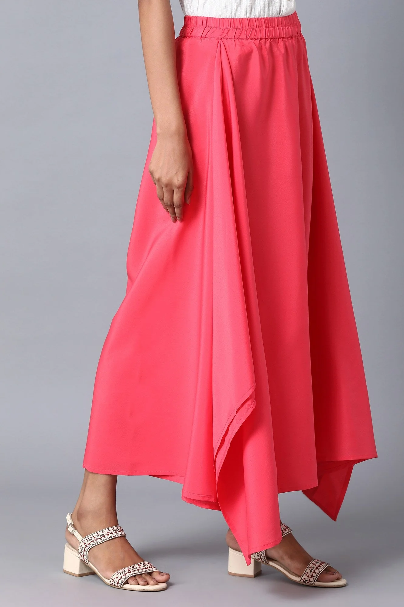 Pink Solid Flared Woven Palazzo With Elasticated Waistband - Image 4