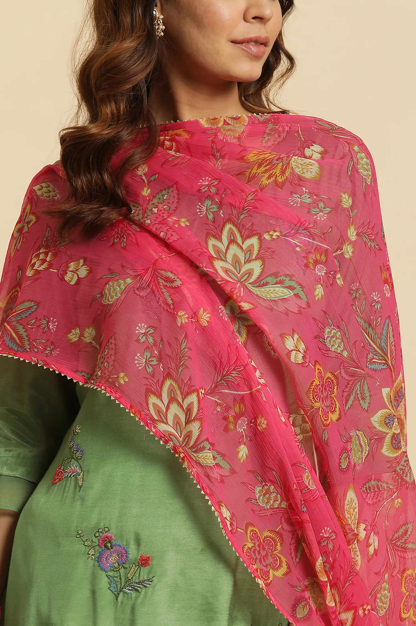 Pink Floral Printed Chiffon Dupatta - Image 5