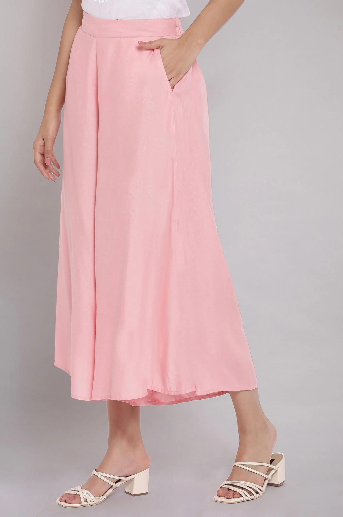 Pink Solid Flared Cotton Culottes With Elasticated Waist - Image 3