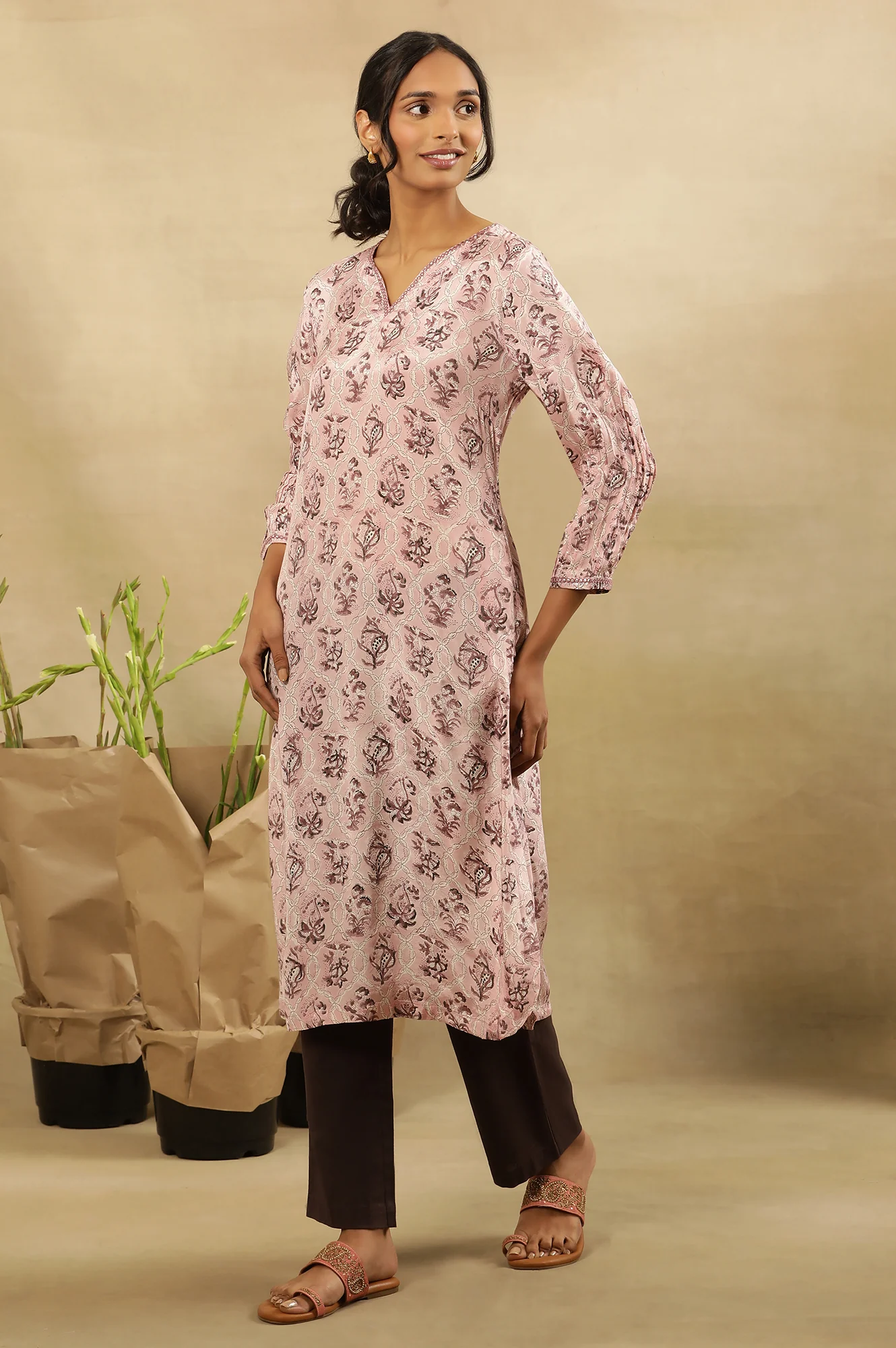 Pink Jaal Block Print Kurta With Pleated Sleeves - Image 3