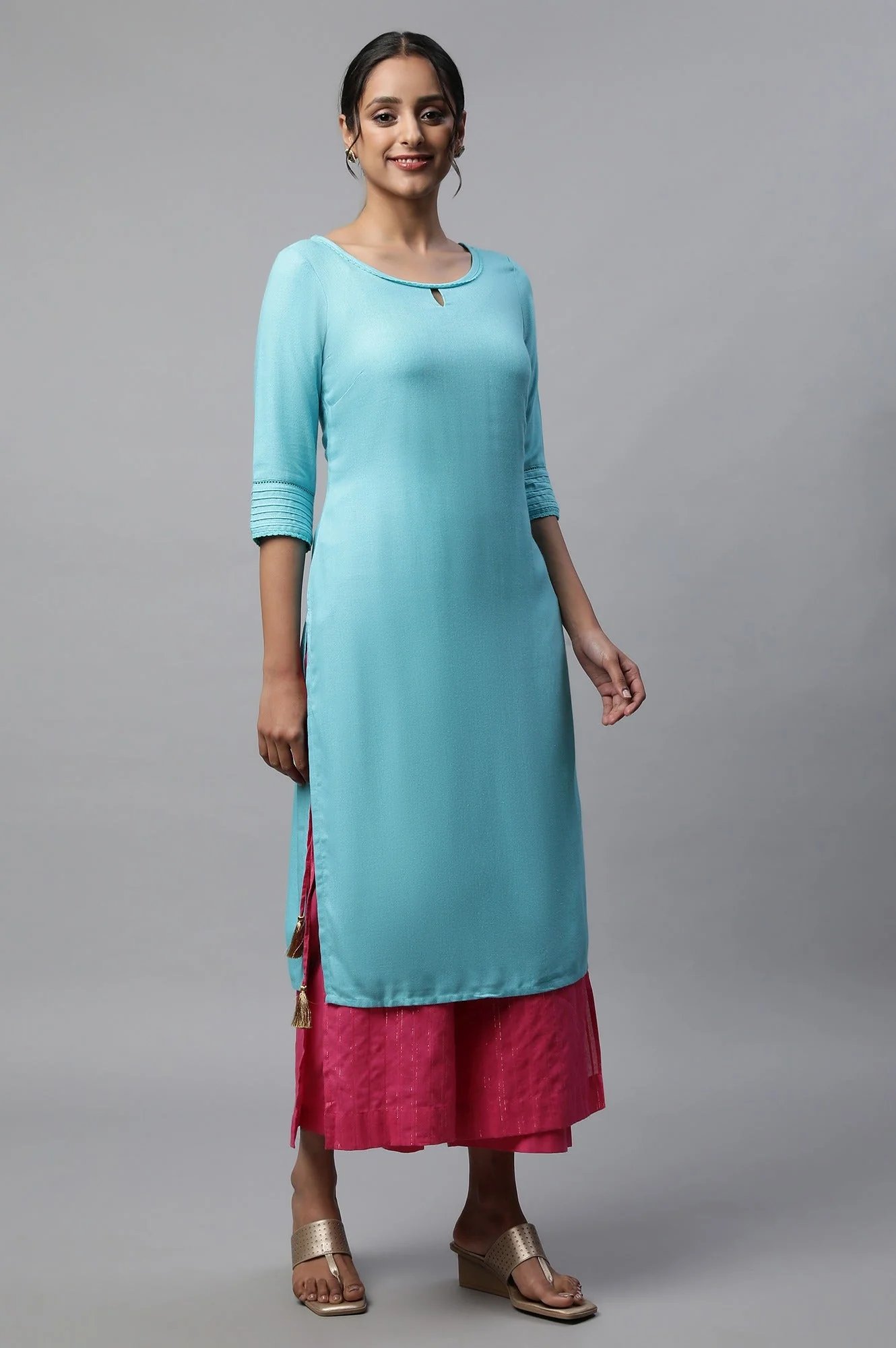 Pink Textured Straight Fit Cotton Palazzo With Drawstring Waist - Image 4