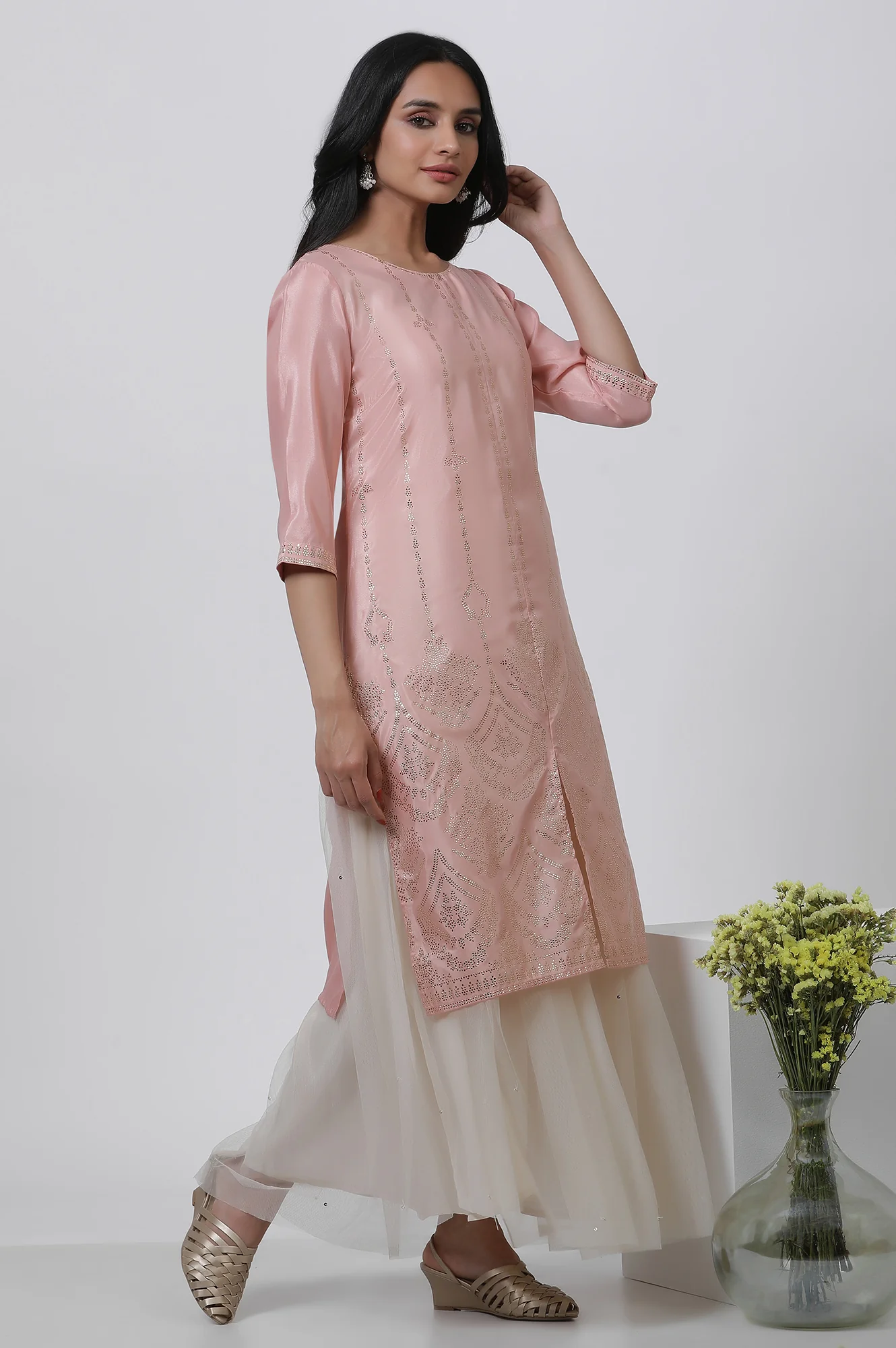 Pink Mukaish Kurta And Mesh Skirt Set - Image 5