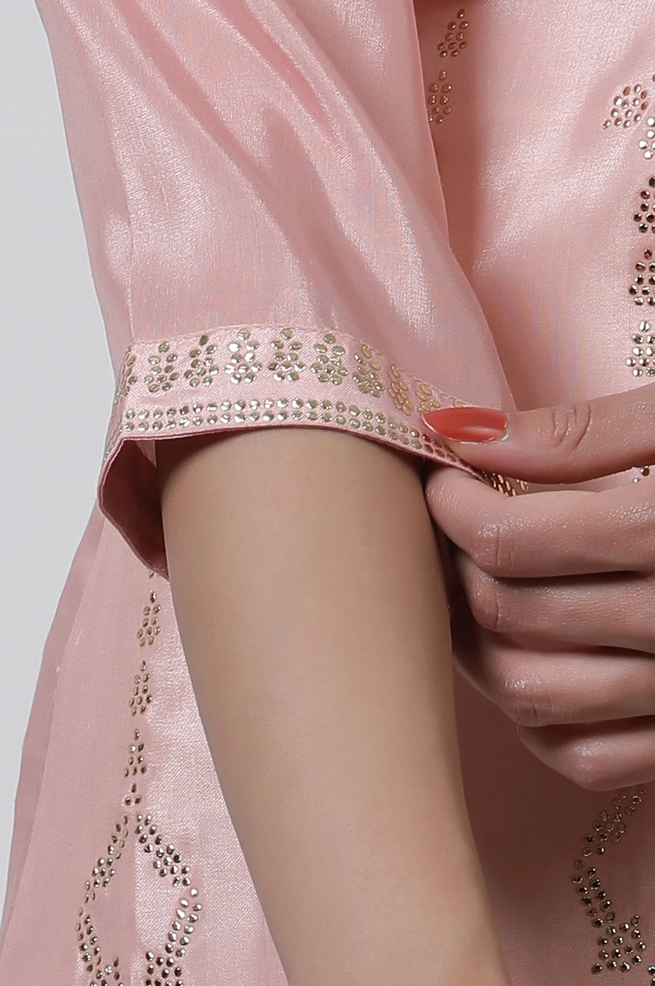 Pink Mukaish Kurta And Mesh Skirt Set - Image 7