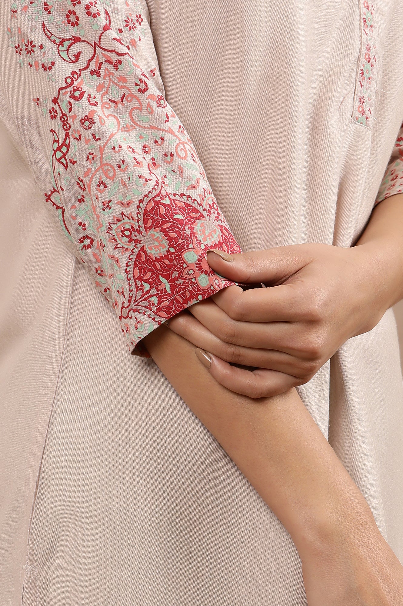 Pink Printed Straight Kurta And Tigths Set - Image 7