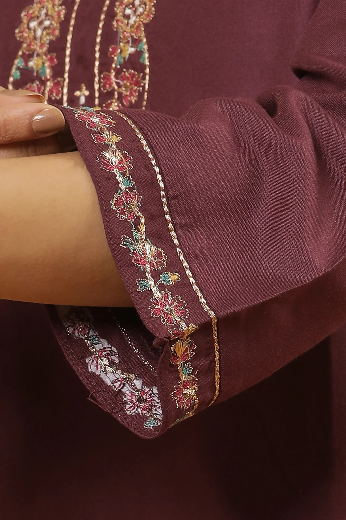 Purple Embroidered Kurta And Pants Set - Image 7