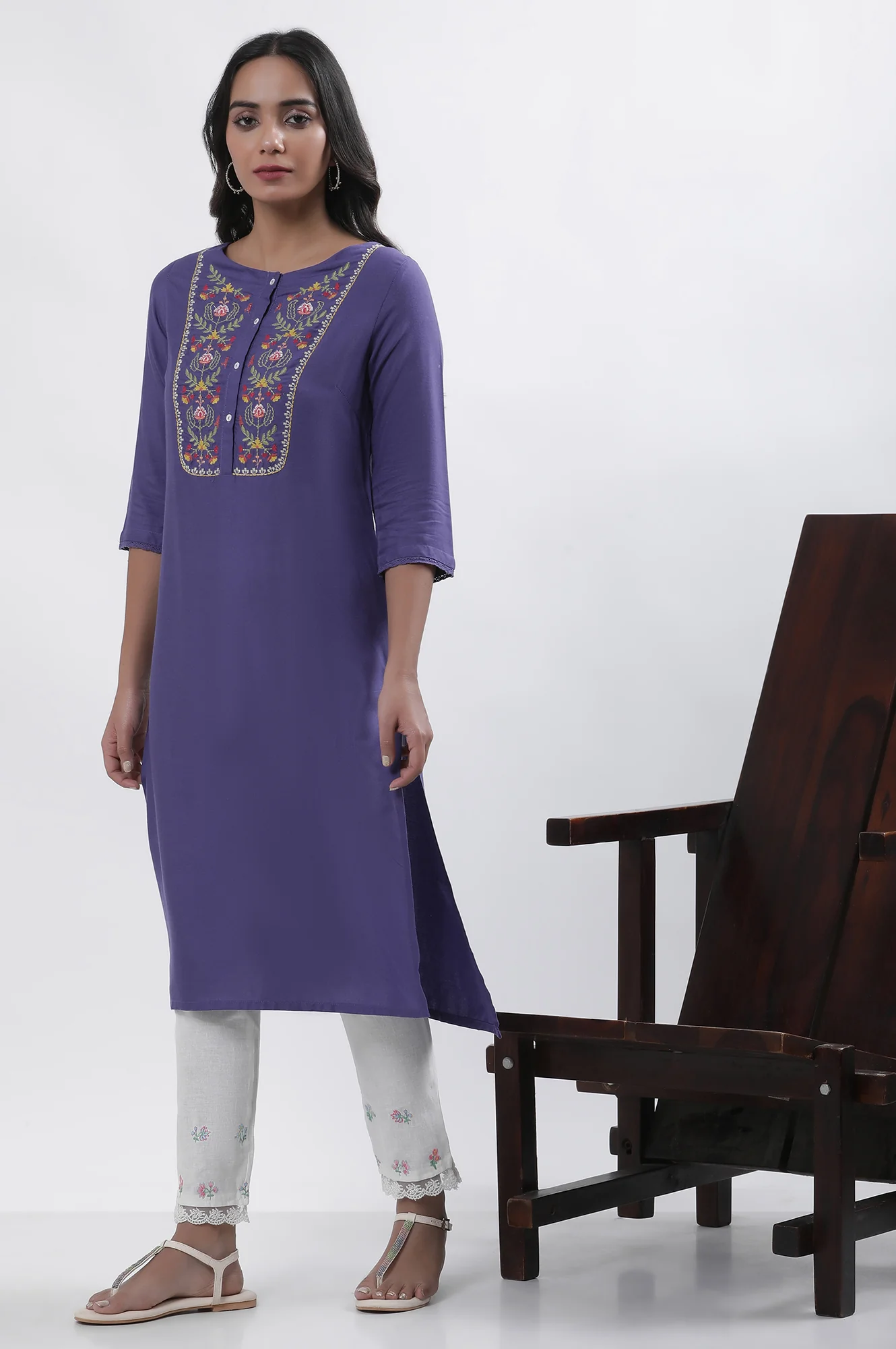 Purple Embroidered Straight Kurta And Pants Set - Image 3