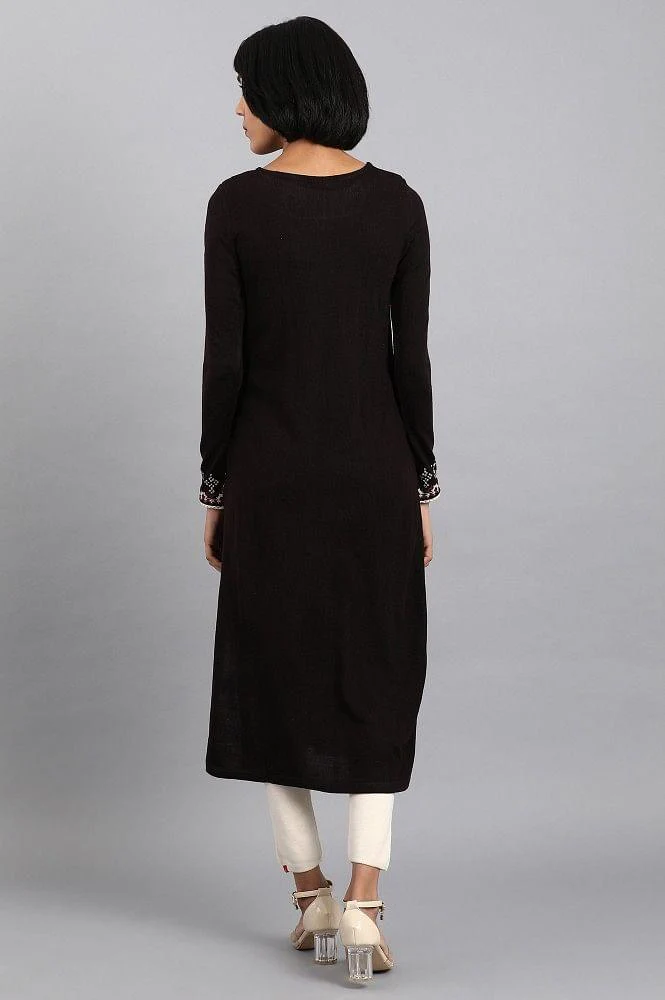 Purple Mandarin Neck Winter kurta - Image 5