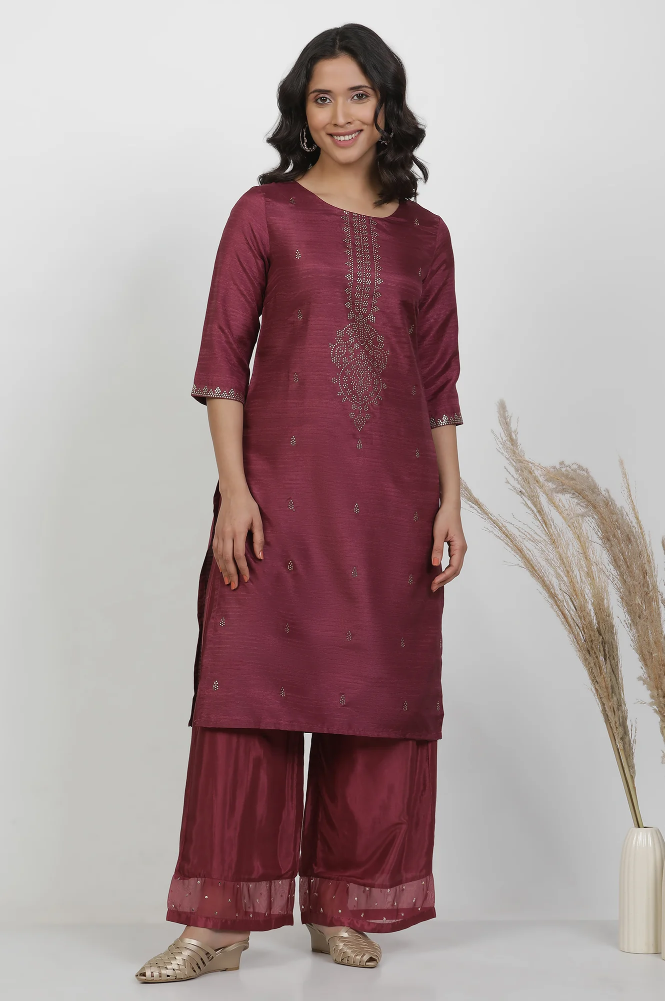 Purple Silk Mukaish Kurta And Parallel Pants Set - Image 2