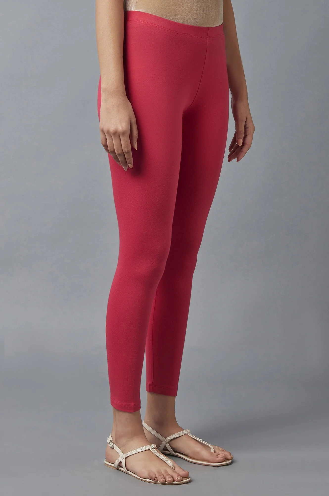 Red Solid Skinny Fit Cotton Tights With Elasticated Waist - Image 4