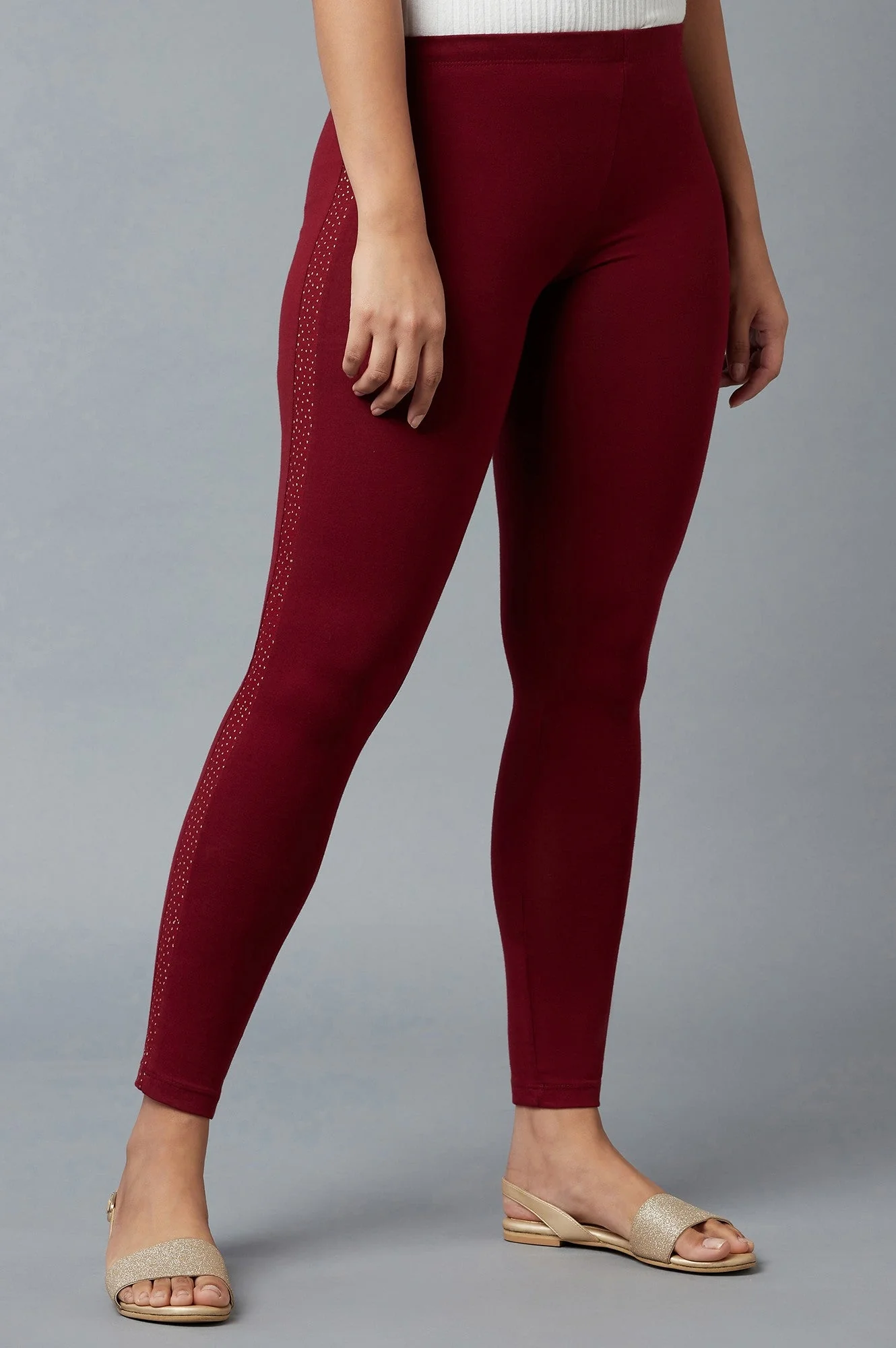 Maroon Solid Skinny Fit Cotton Tights With Elasticated Waistband - Image 4