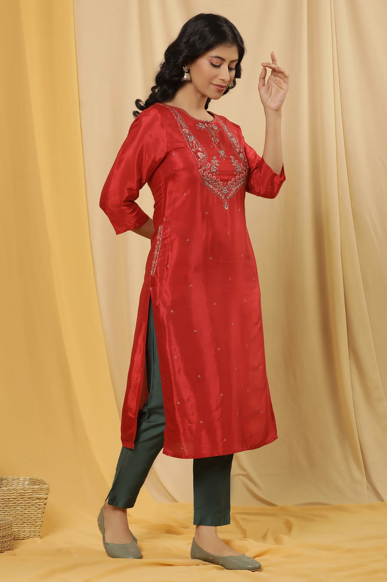Red Embroidered Kurta, Pants And Dupatta Set - Image 5