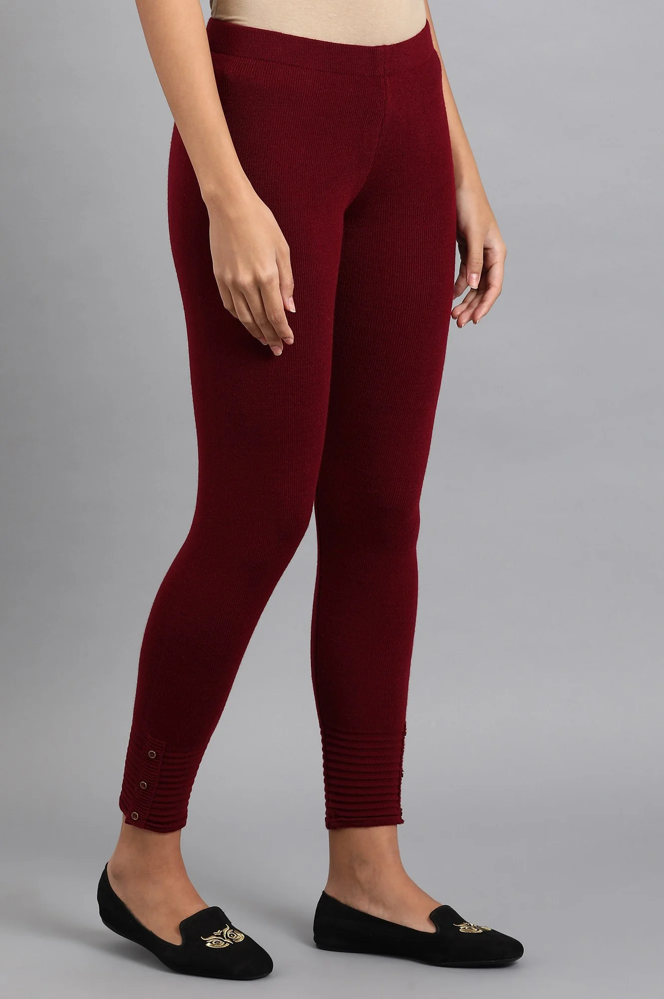 Red Woollen Leggings - Image 4