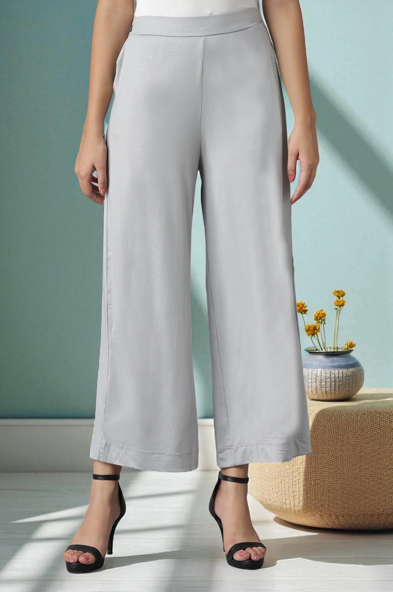 Silver Solid Straight Fit Cotton Palazzo With Elasticated Waistband