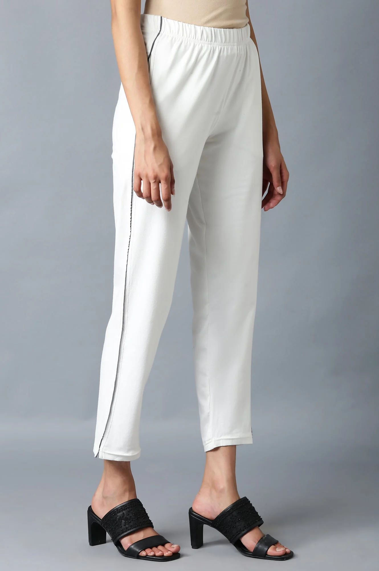 White Solid Straight Fit Cotton Pants With Elasticated Waistband - Image 4