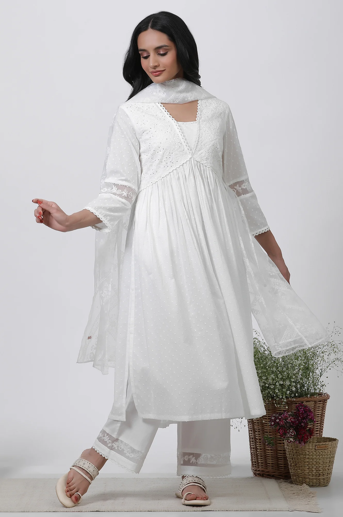 White Embellished Kurta, Pants and Dupatta Set