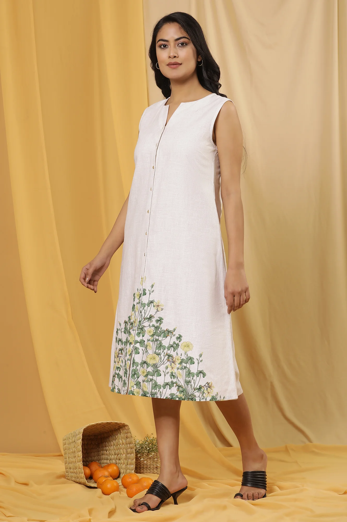 White Floral Printed A-Line Sleeveless Dress - Image 3