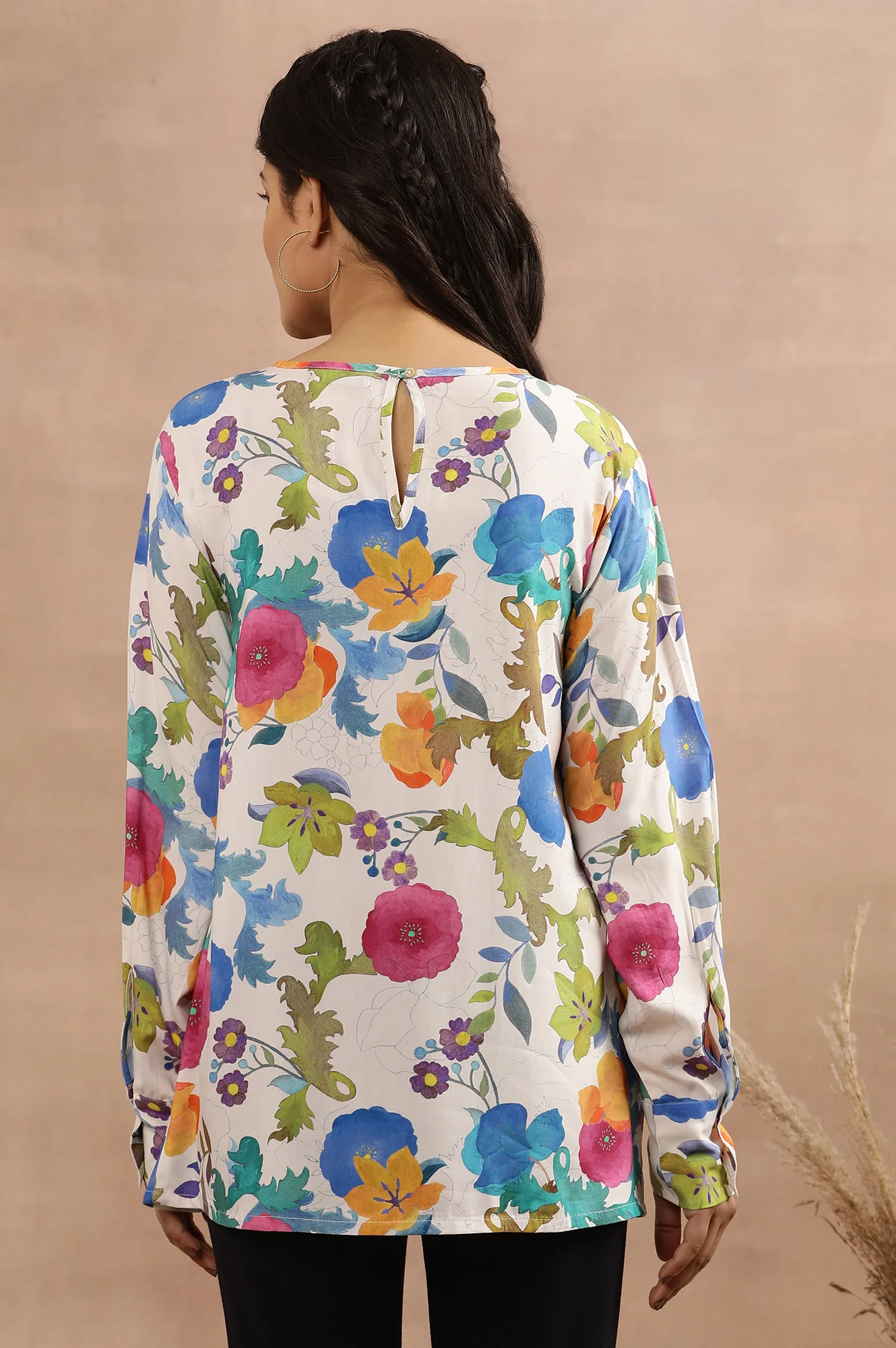 White Floral Printed Western Top - Image 3