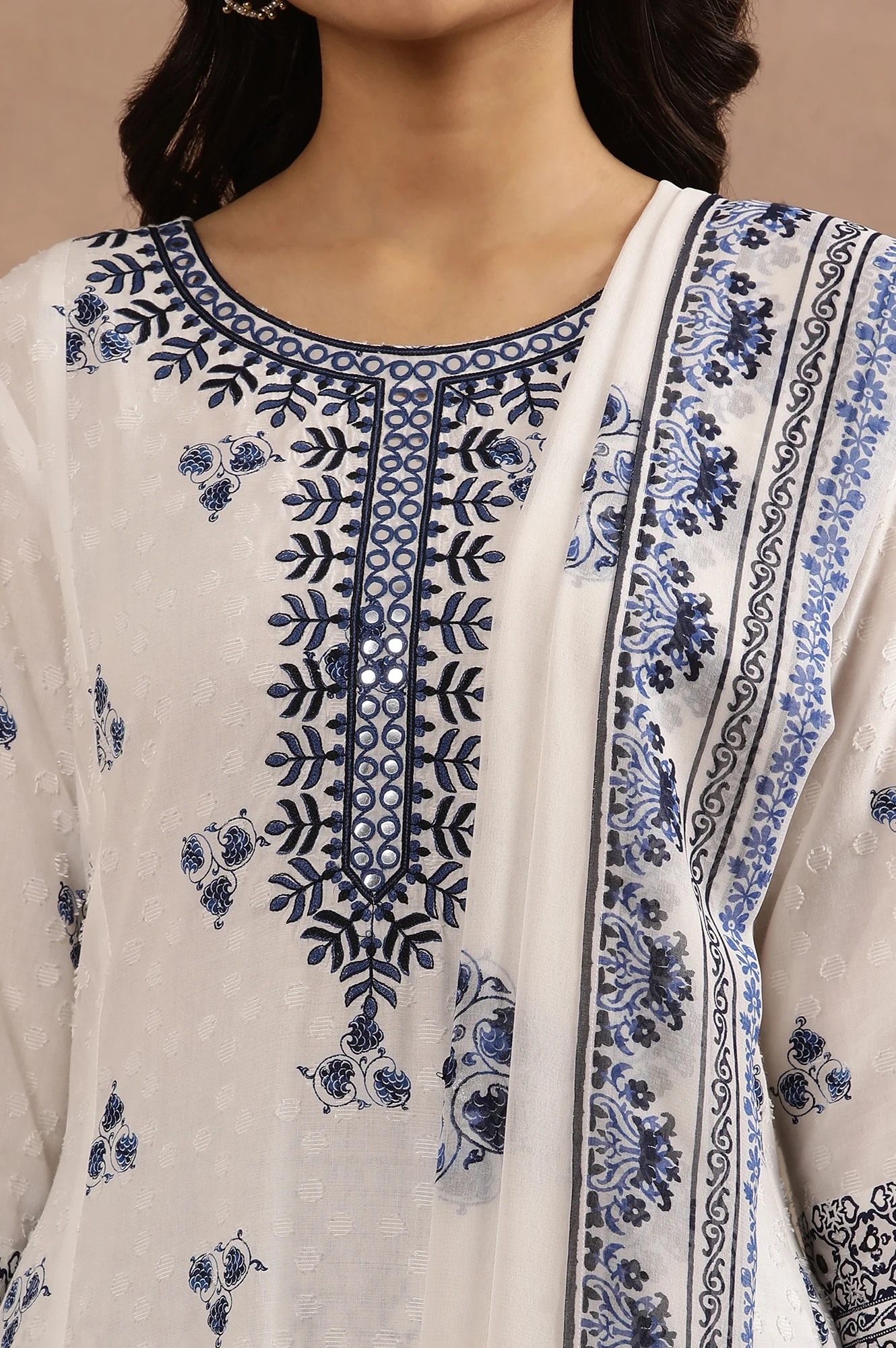 White Printed Flared Kurta, Printed Pants And Dupatta Set - Image 6