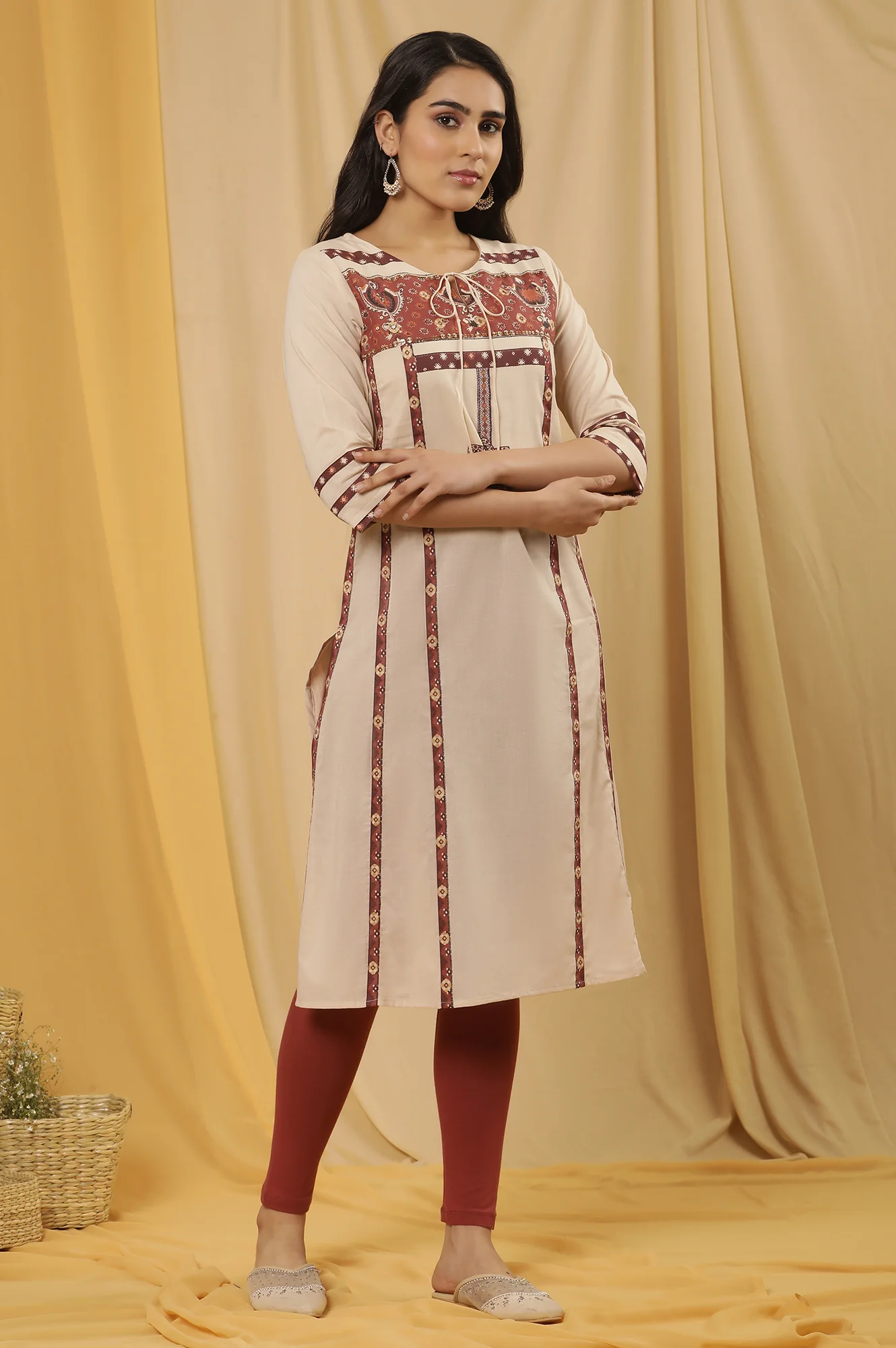 White Printed Summer Kurta, Tights And Dupatta Set - Image 5