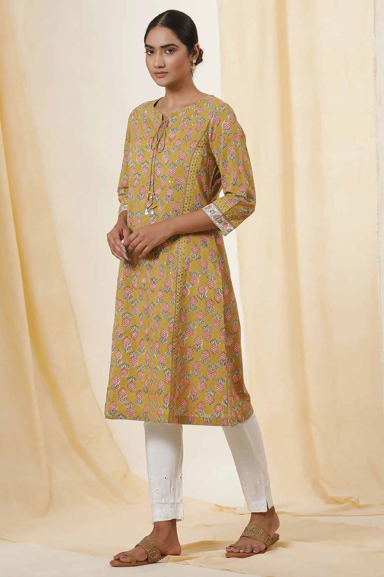 Yellow Buti Print Block Print Kurta - Image 3