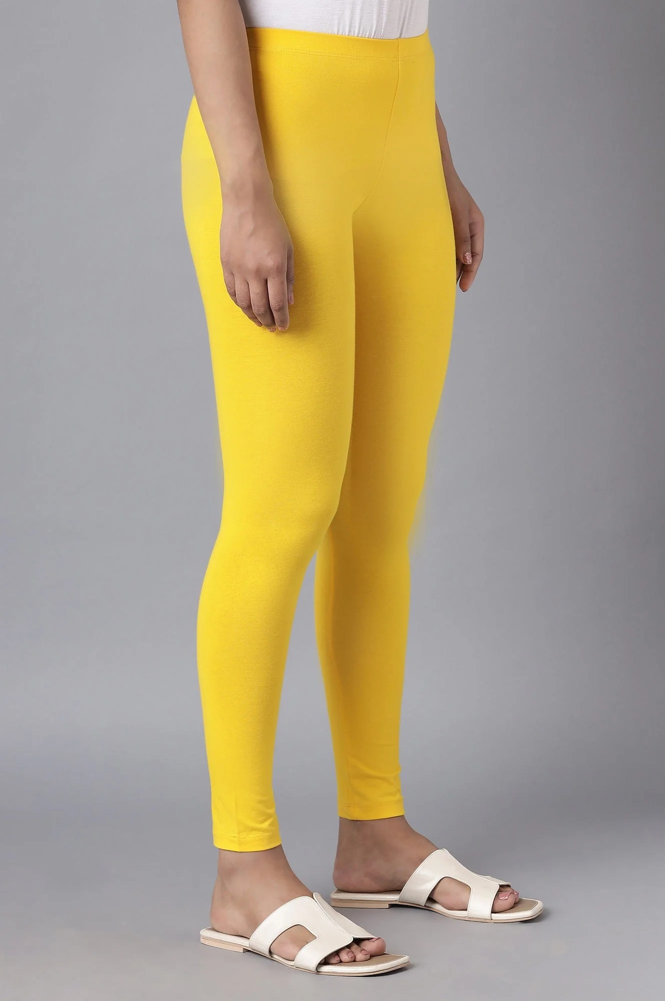 Yellow Solid Skinny Fit Cotton Tights With Elasticated Waistband - Image 4