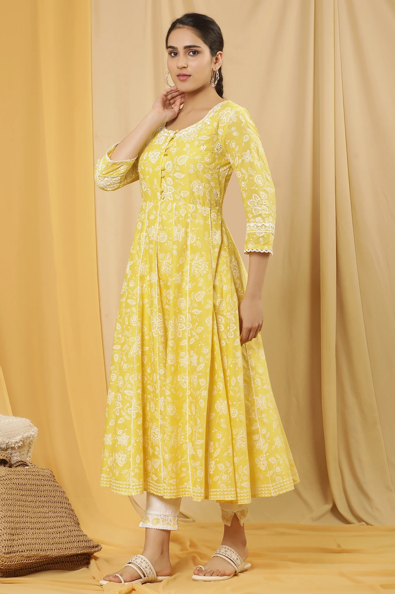 Yellow Floral Printed Flared Kurta, Pants And Dupatta Set - Image 3