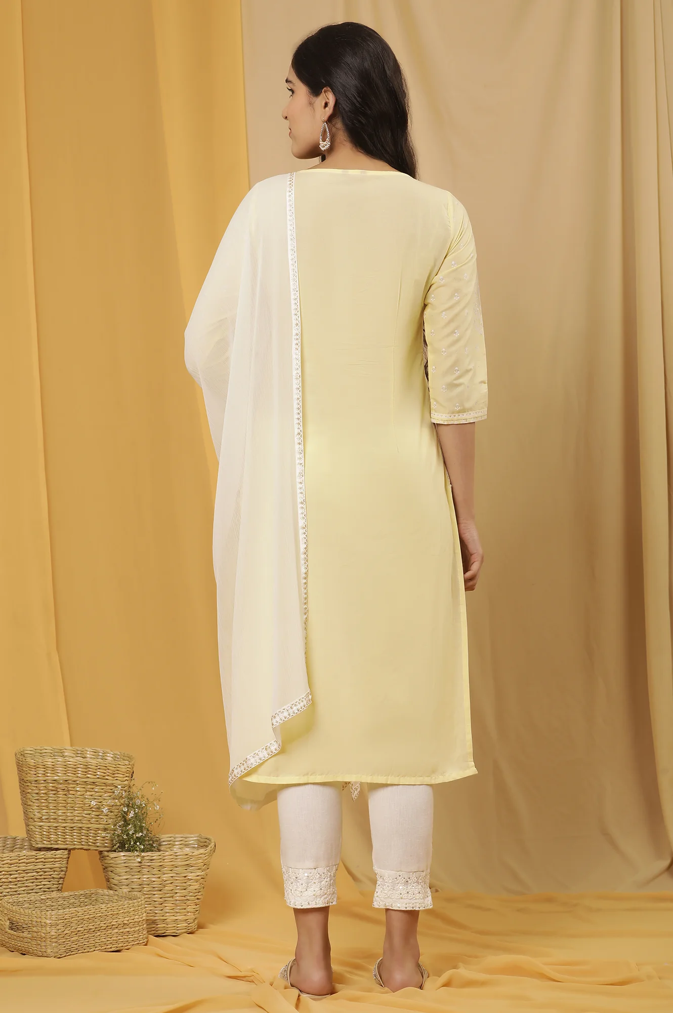 Yellow Glitter Printed Kurta, Pants And Dupatta Set - Image 4